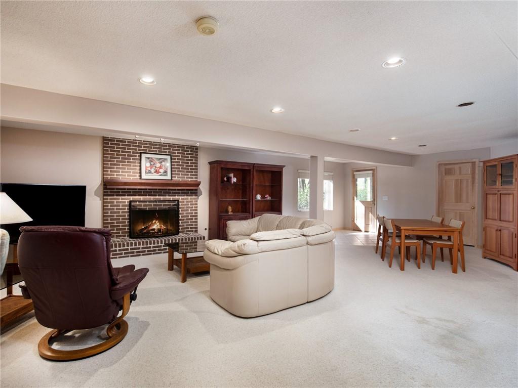 14801 W 81st Place