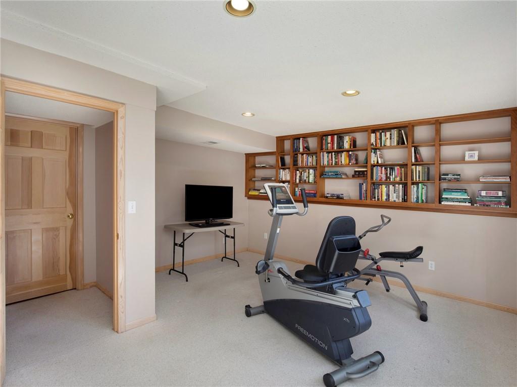 14801 W 81st Place