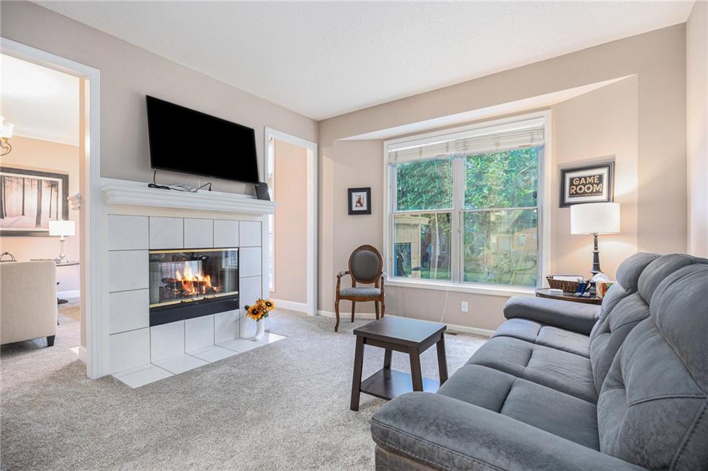 13724 Pembroke Circle