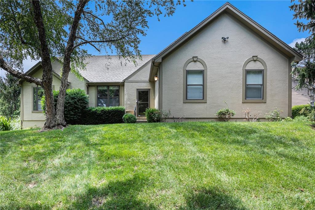 13724 Pembroke Circle