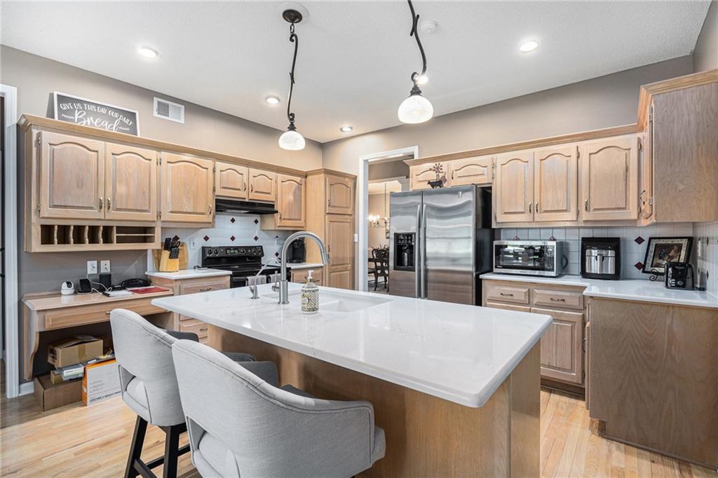 13724 Pembroke Circle