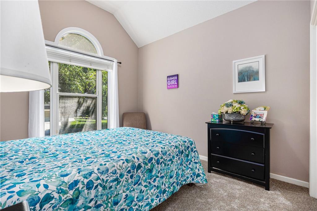 13724 Pembroke Circle