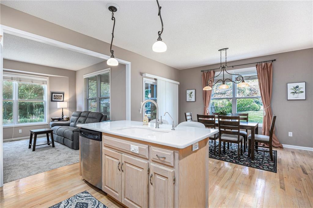 13724 Pembroke Circle