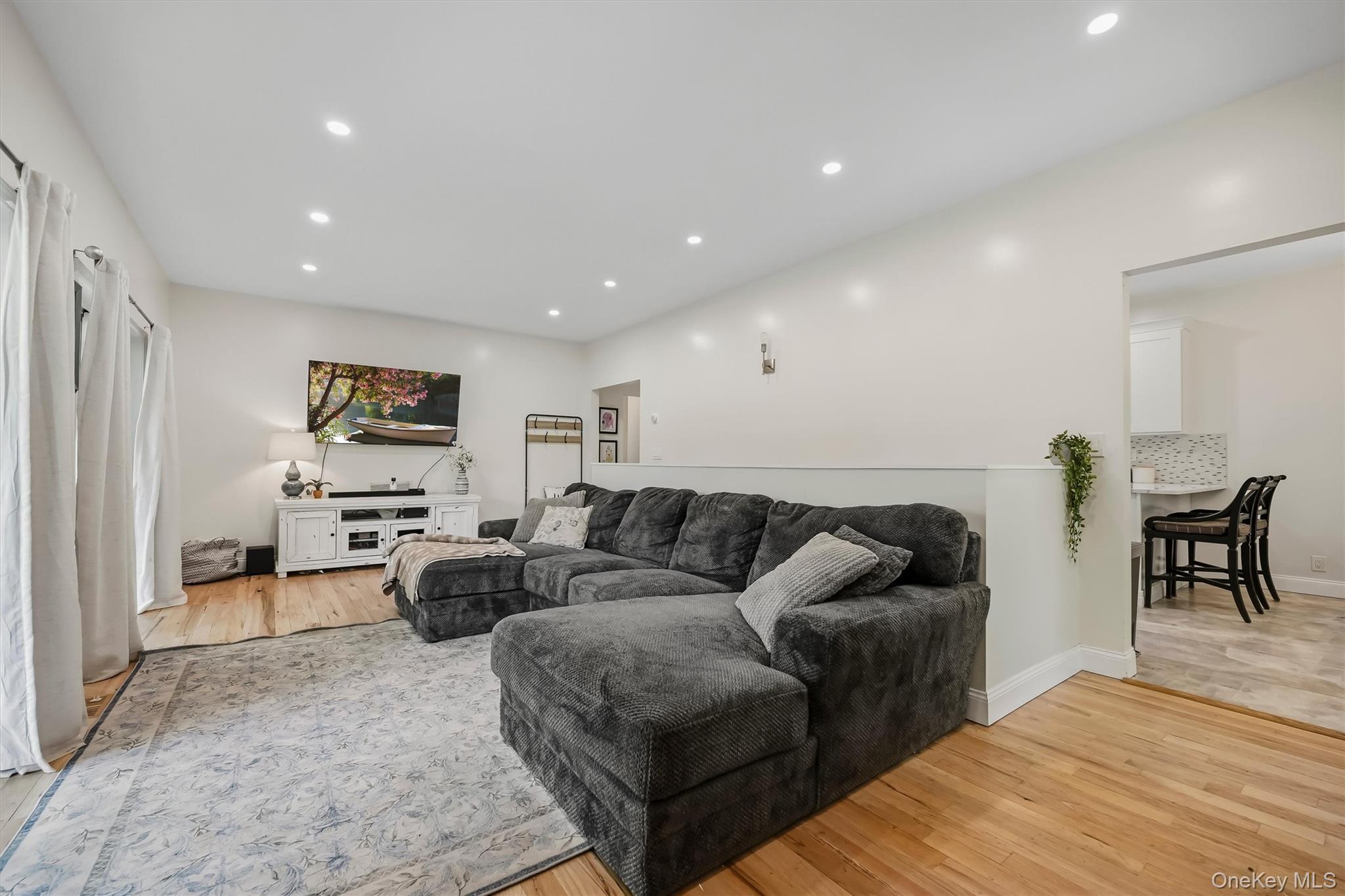 50 Hambletonian Avenue