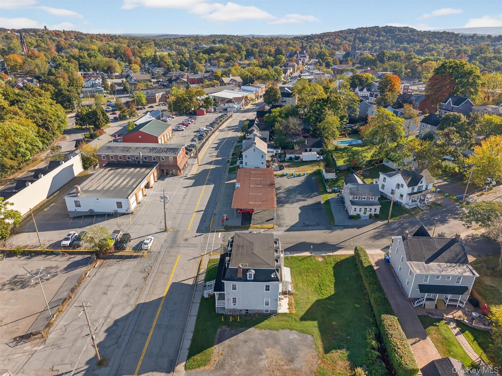 239 W Main Street Unit: 3