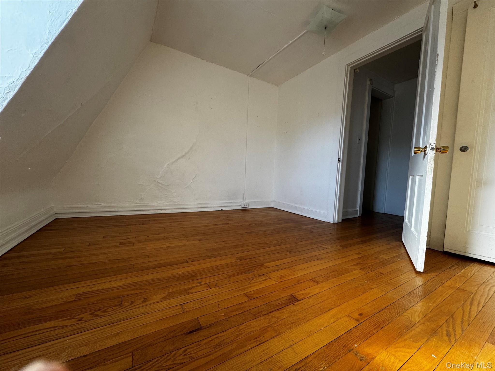239 W Main Street Unit: 3