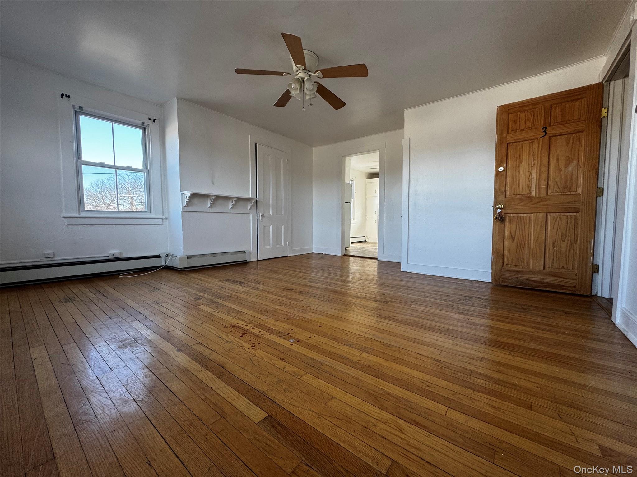 239 W Main Street Unit: 3