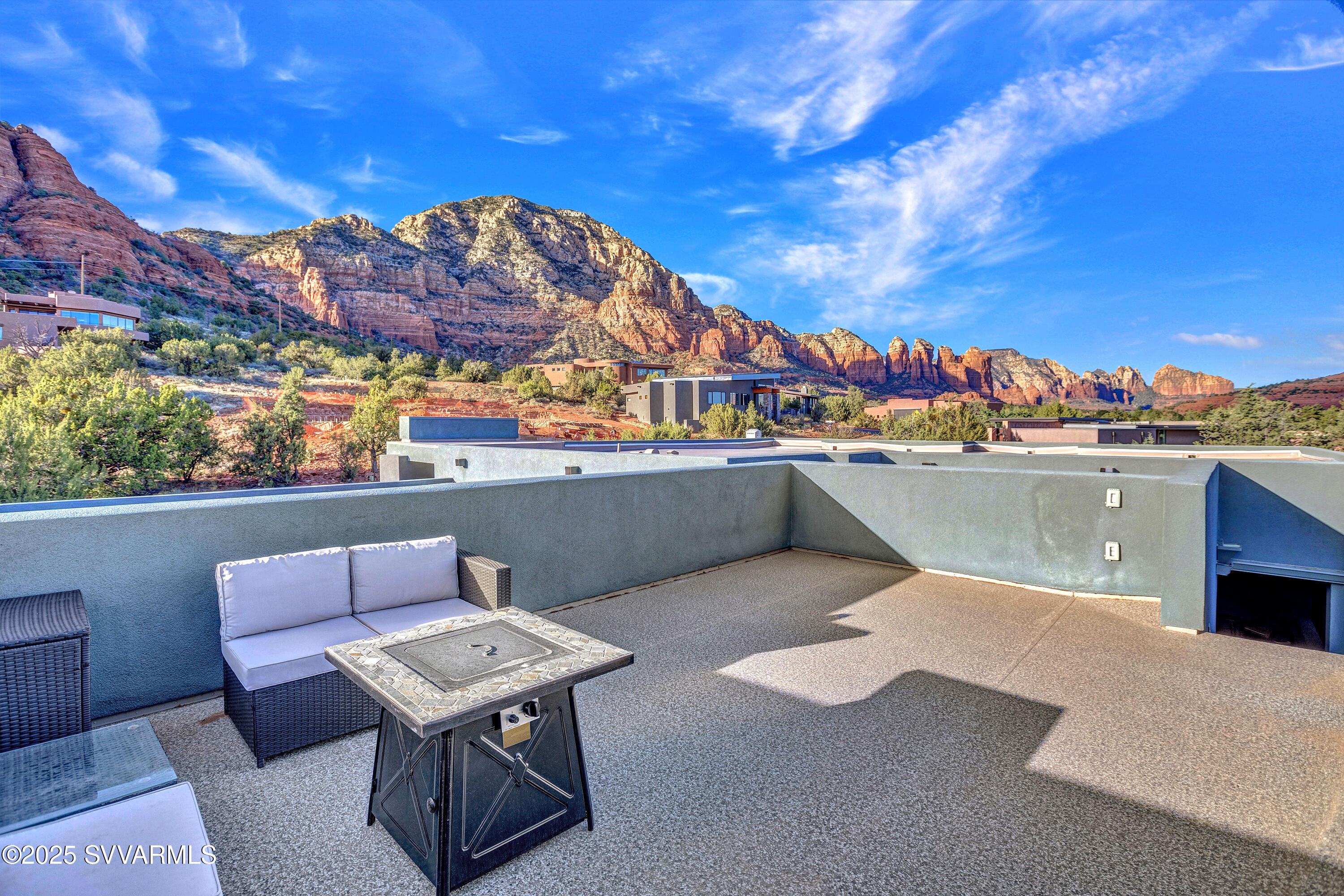 590 Rhapsody Rd