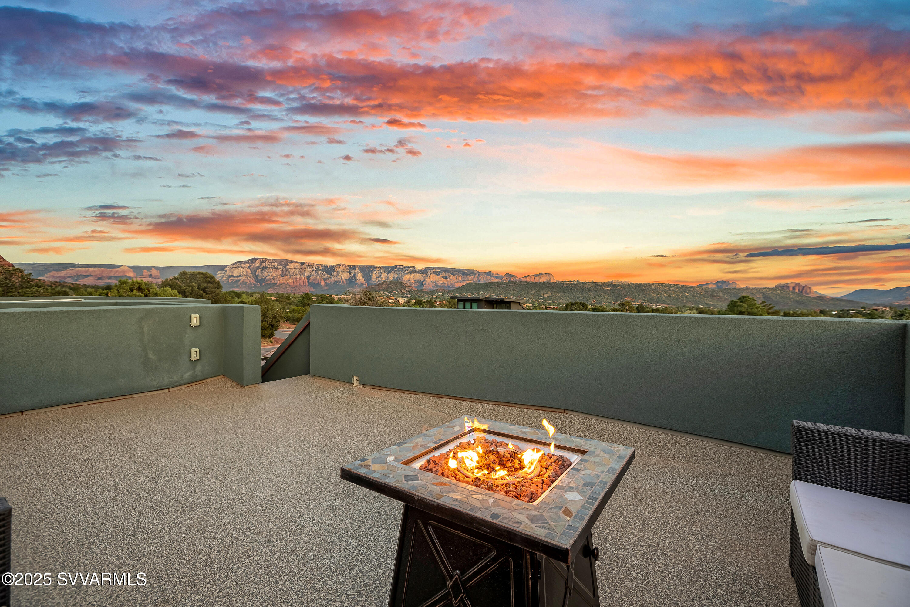 590 Rhapsody Rd