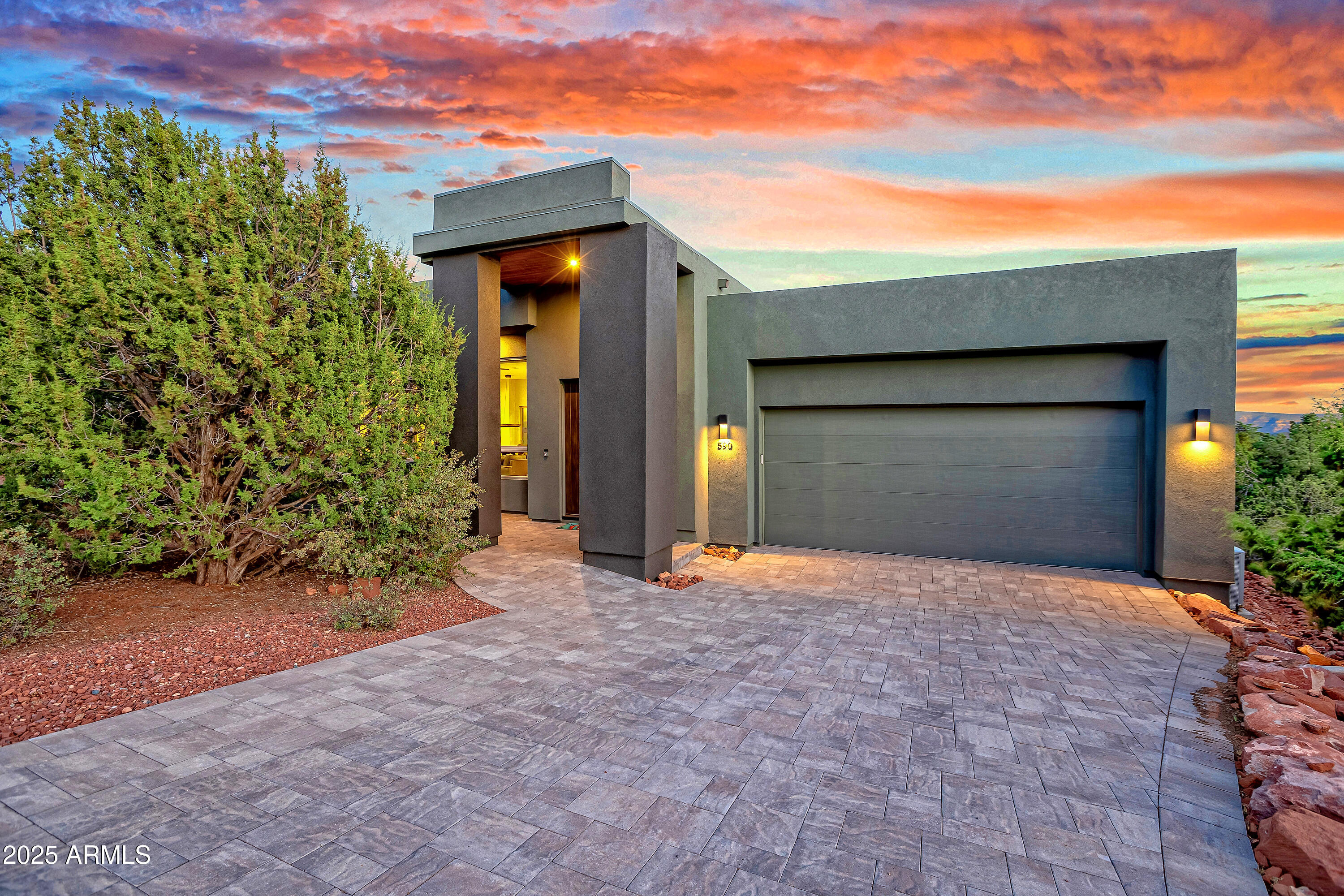 580 RHAPSODY Road