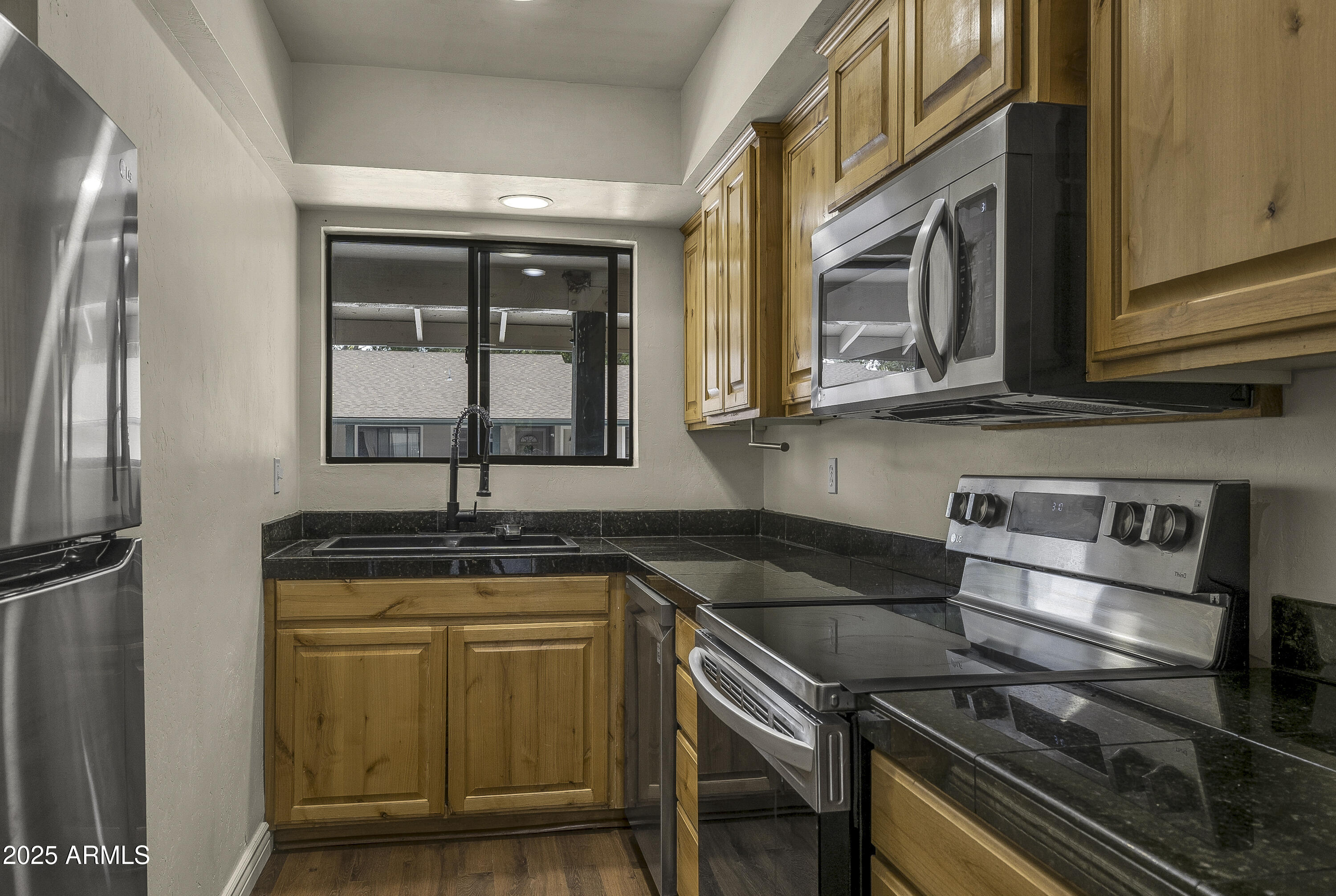 3200 S LITZLER Drive 22-236