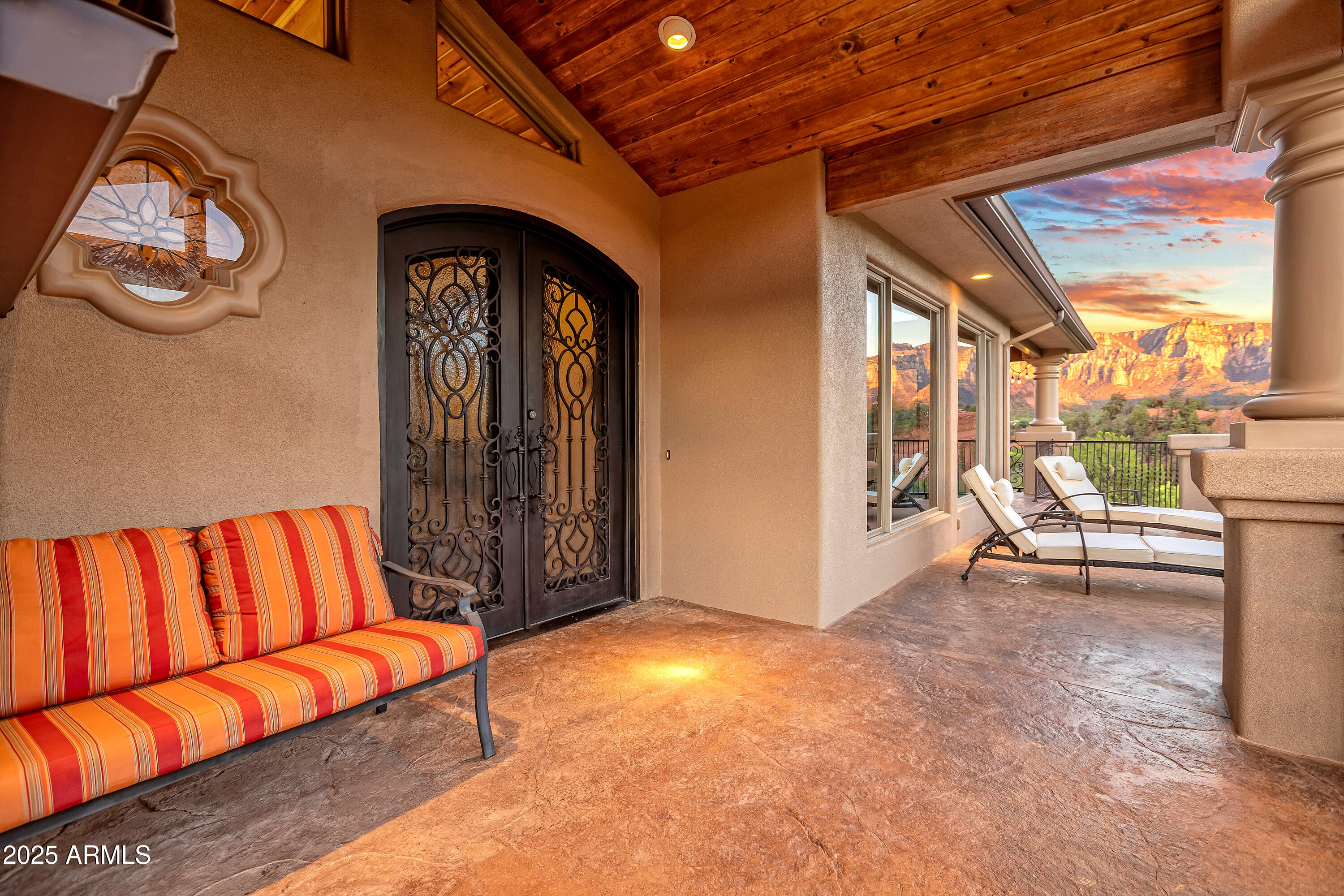 8 Camielle Court