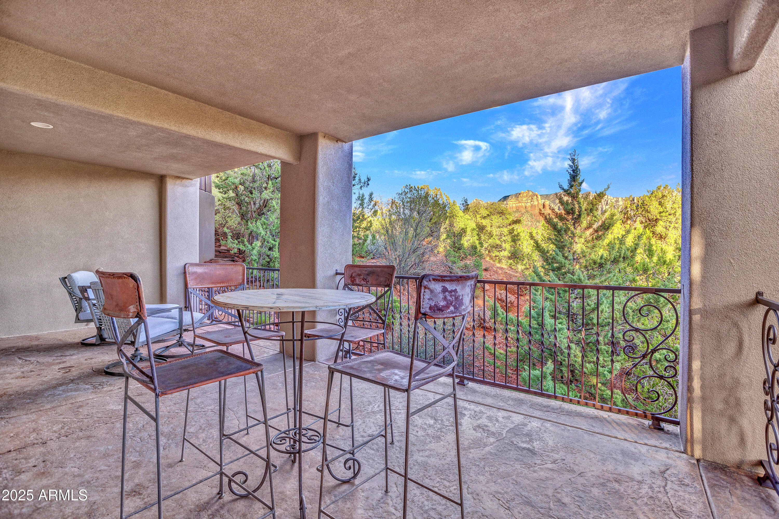 8 Camielle Court