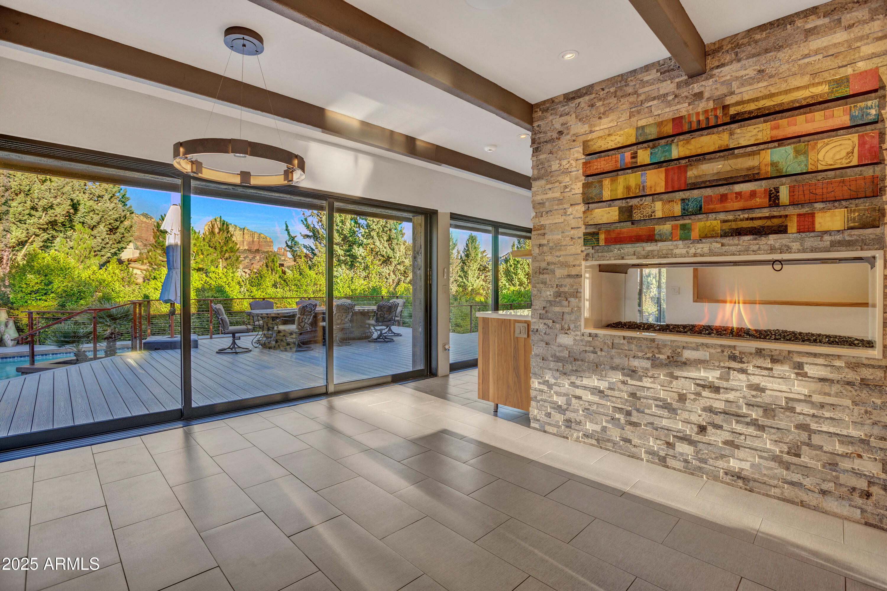 345 RIM SHADOWS Drive