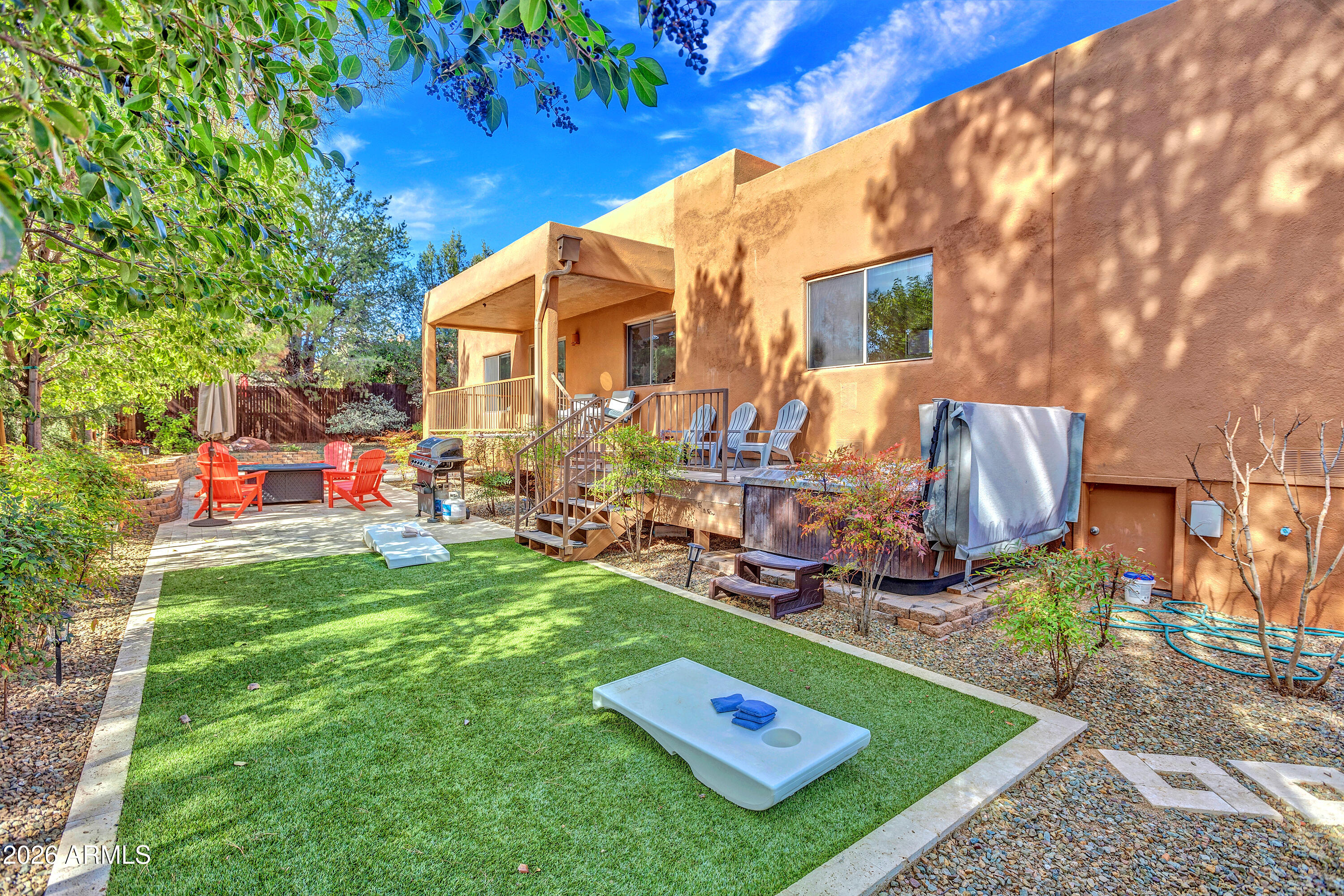 105 MEADOW LARK Lane