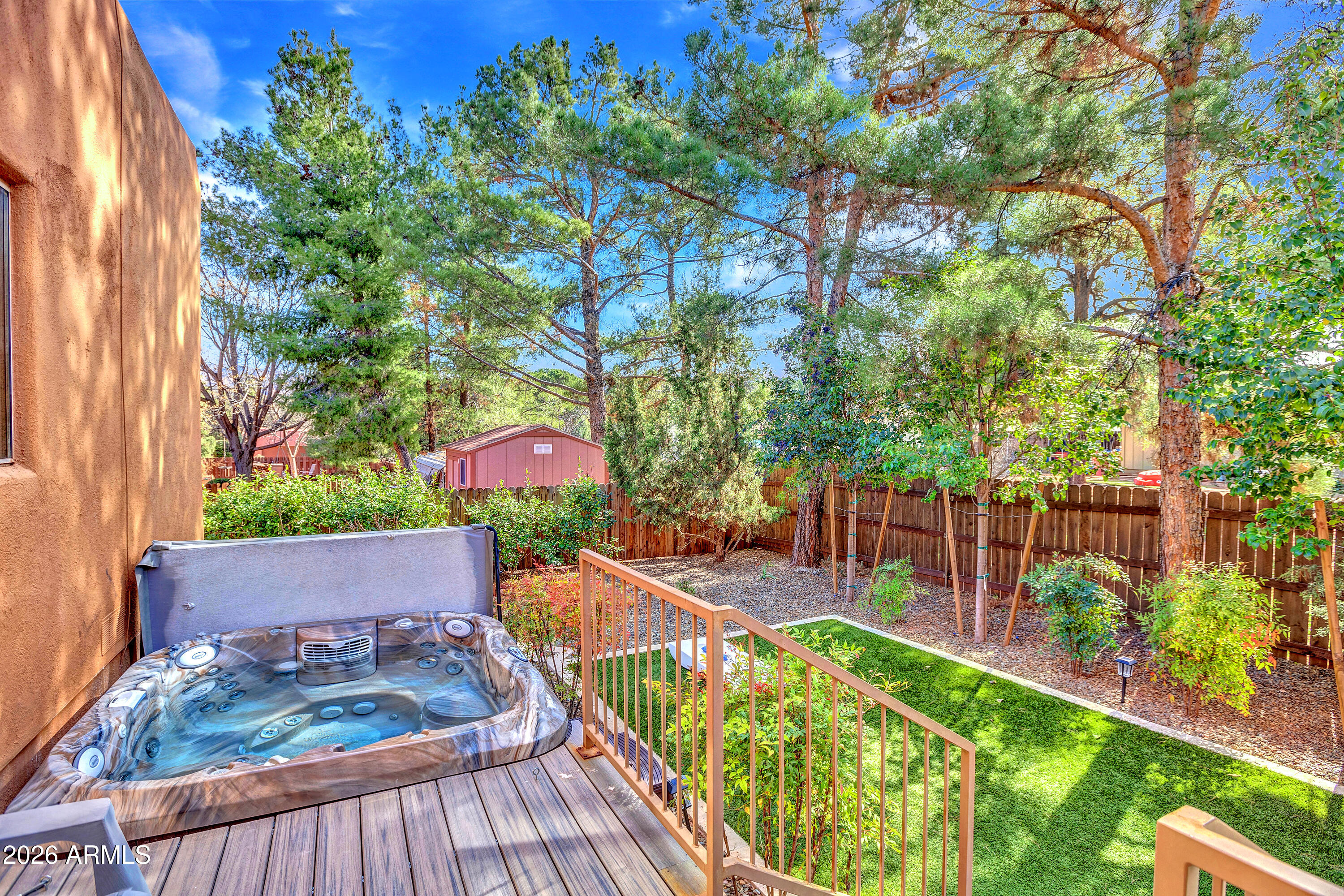 105 MEADOW LARK Lane