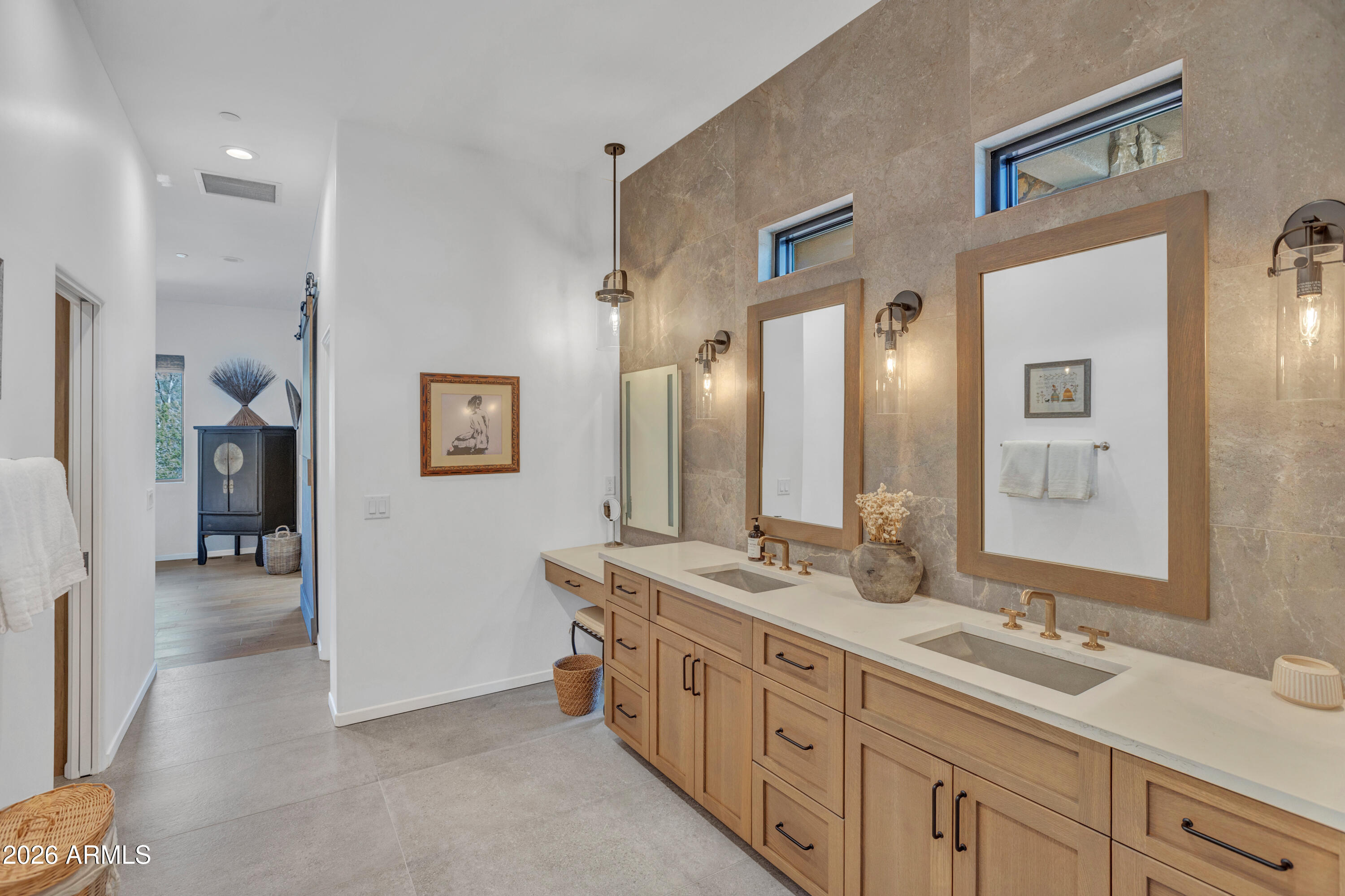 25 RAVENS CALL Place