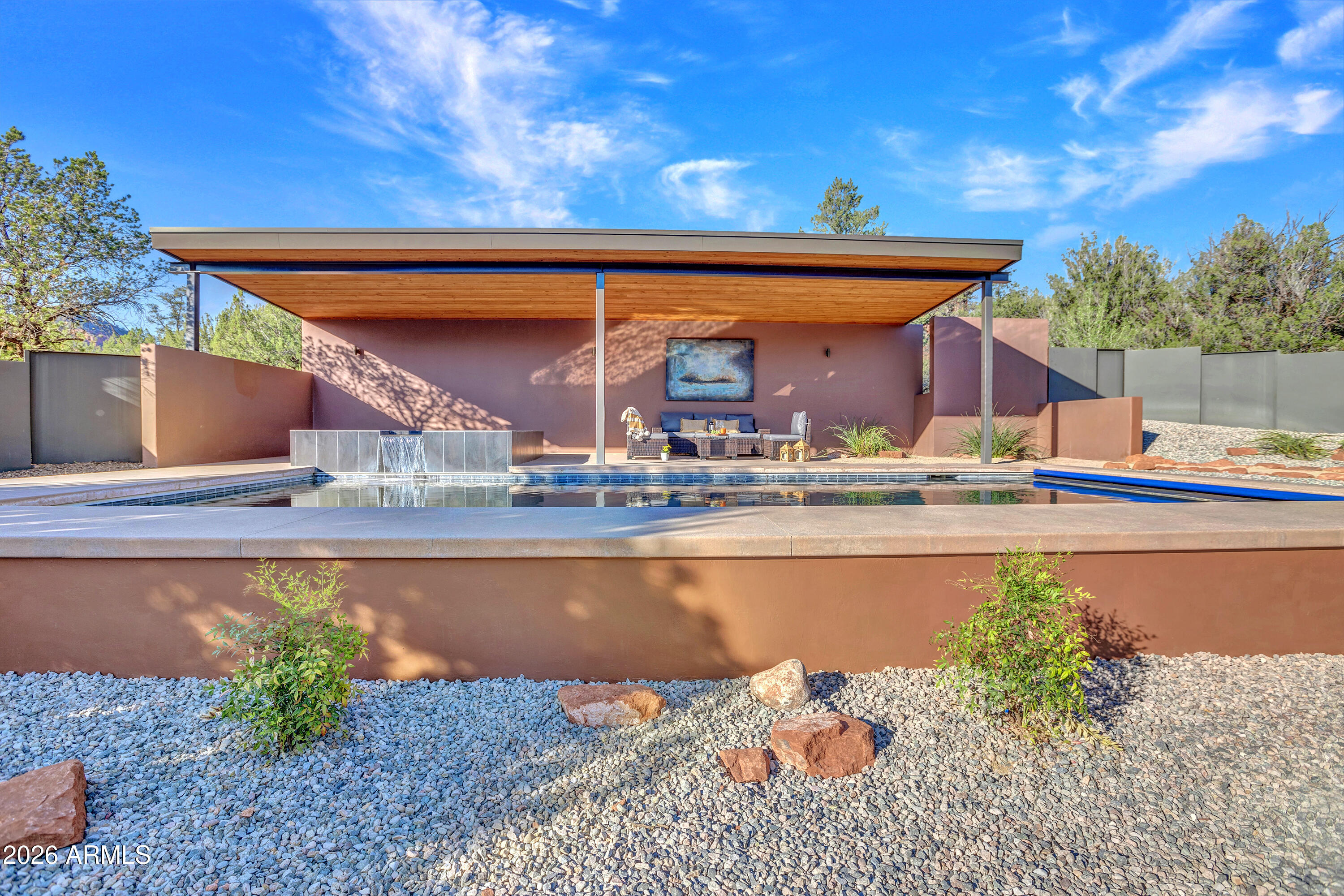 290 Cross Creek Circle