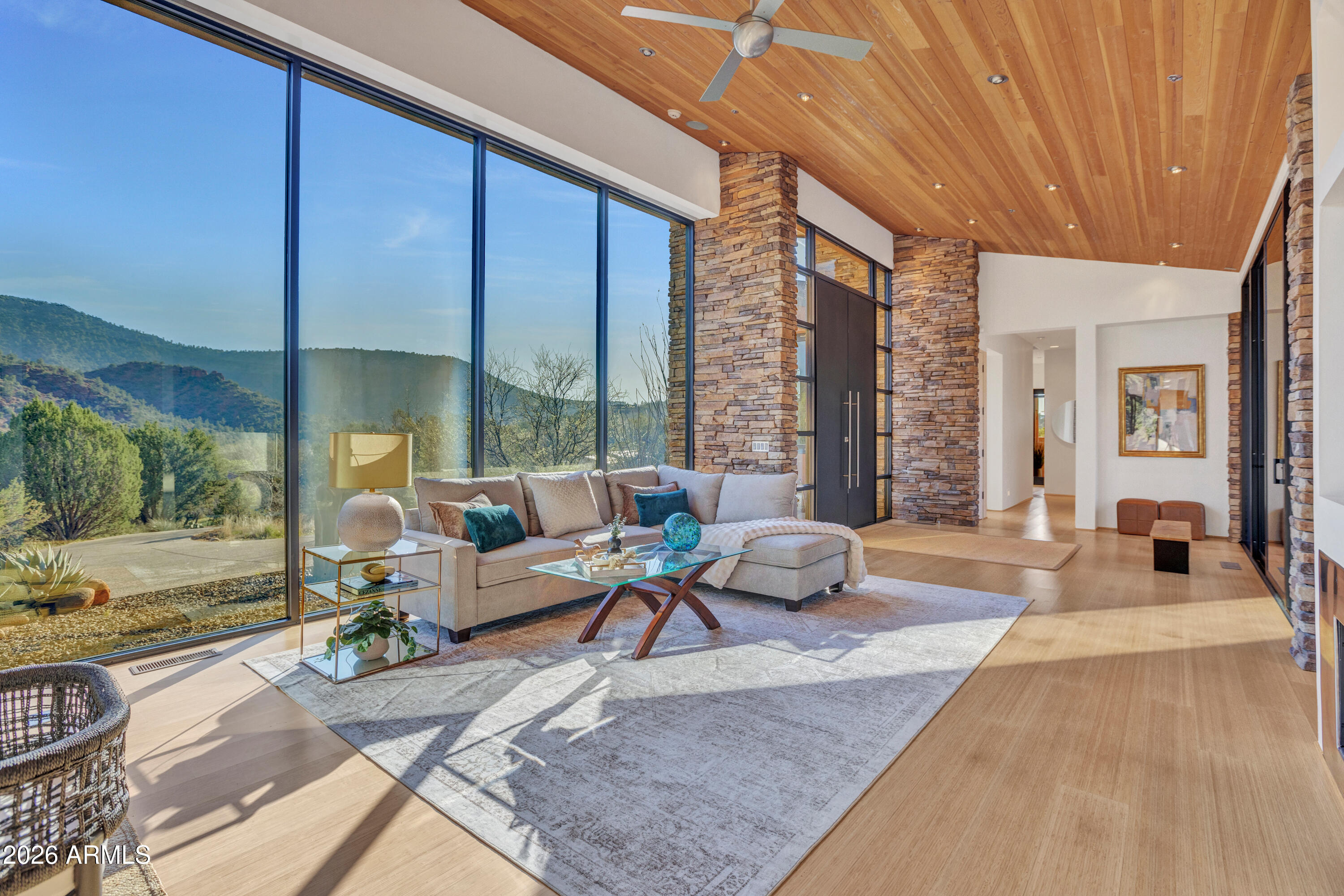 290 Cross Creek Circle