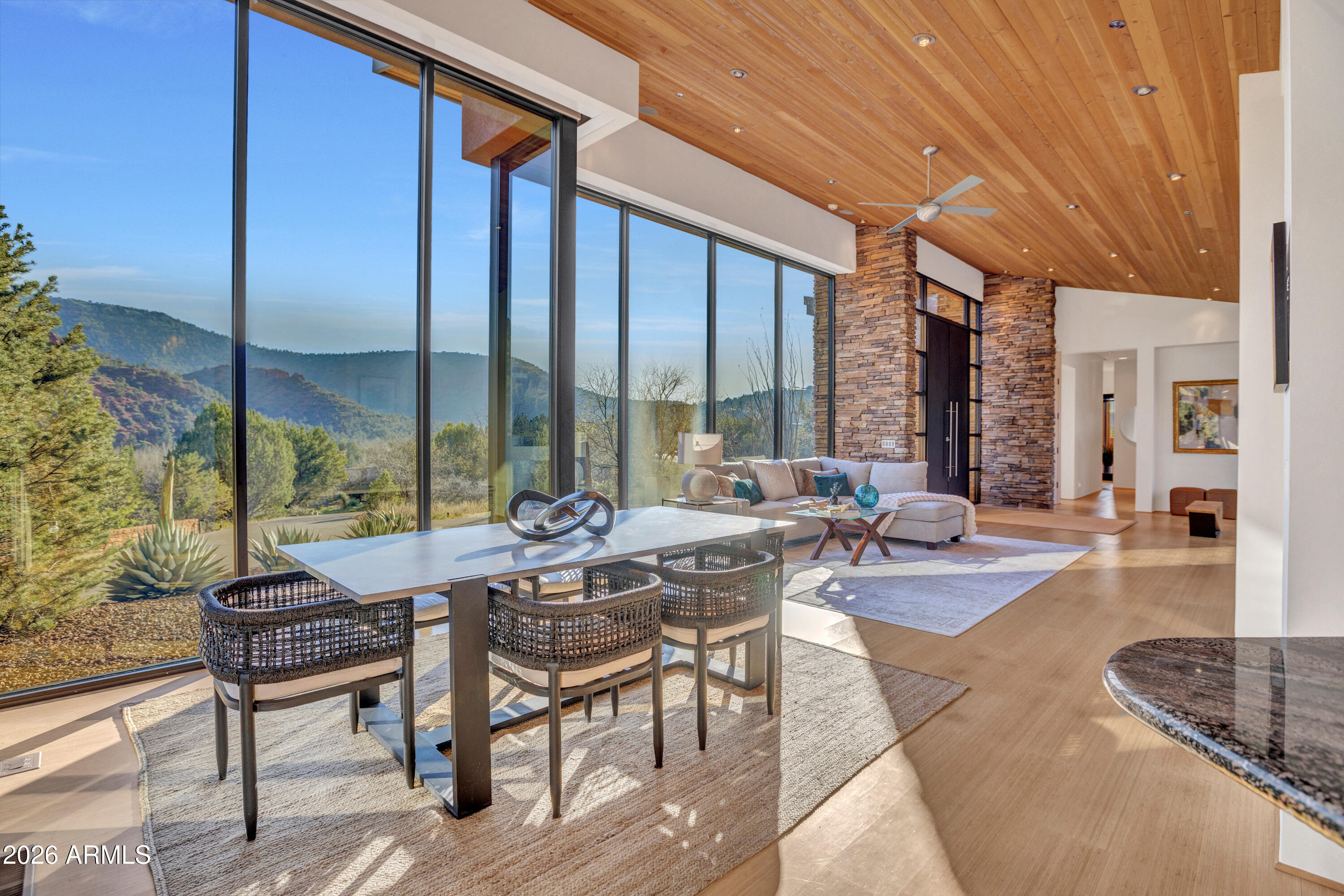 290 Cross Creek Circle