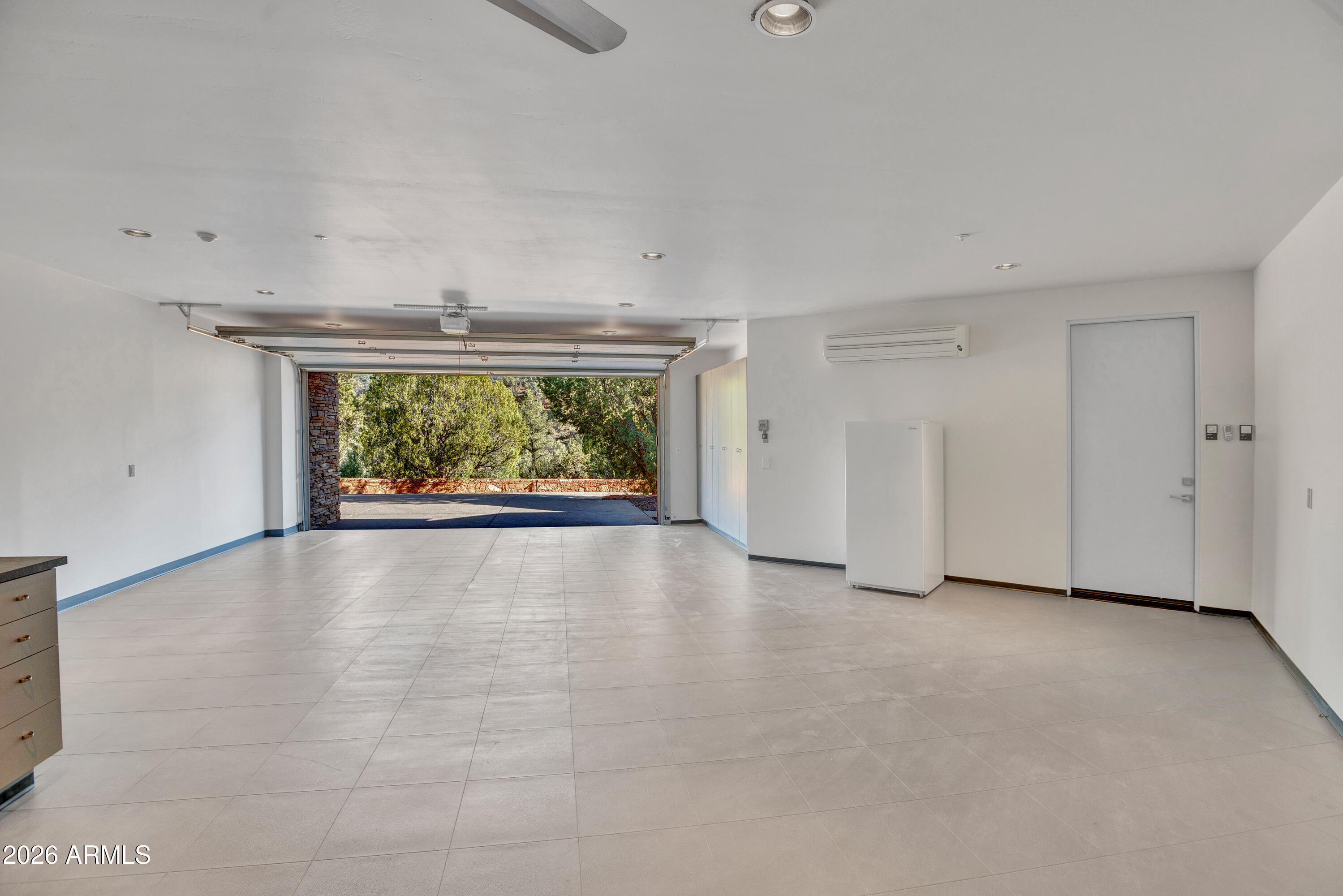 290 Cross Creek Circle