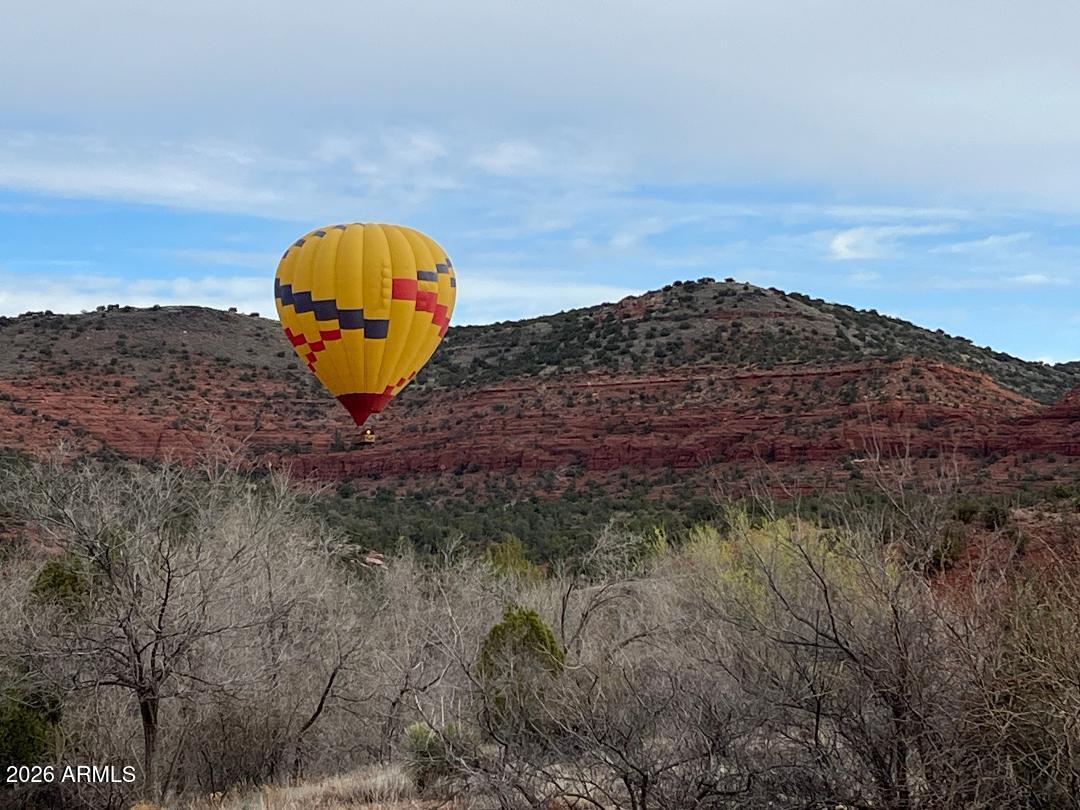 290 Cross Creek Circle