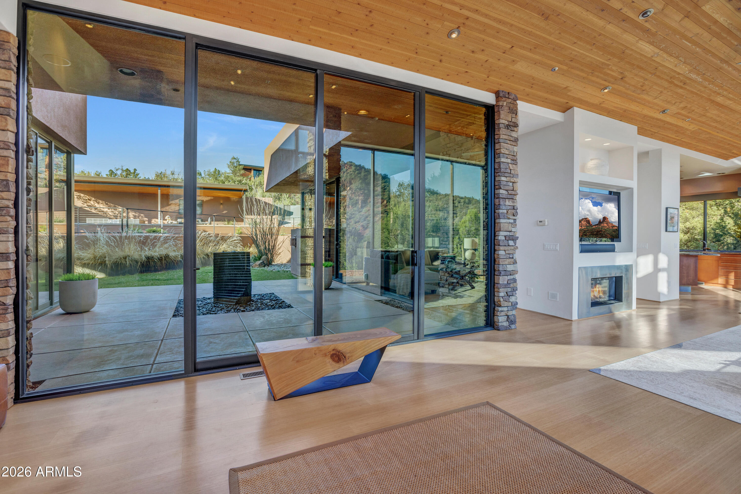 290 Cross Creek Circle