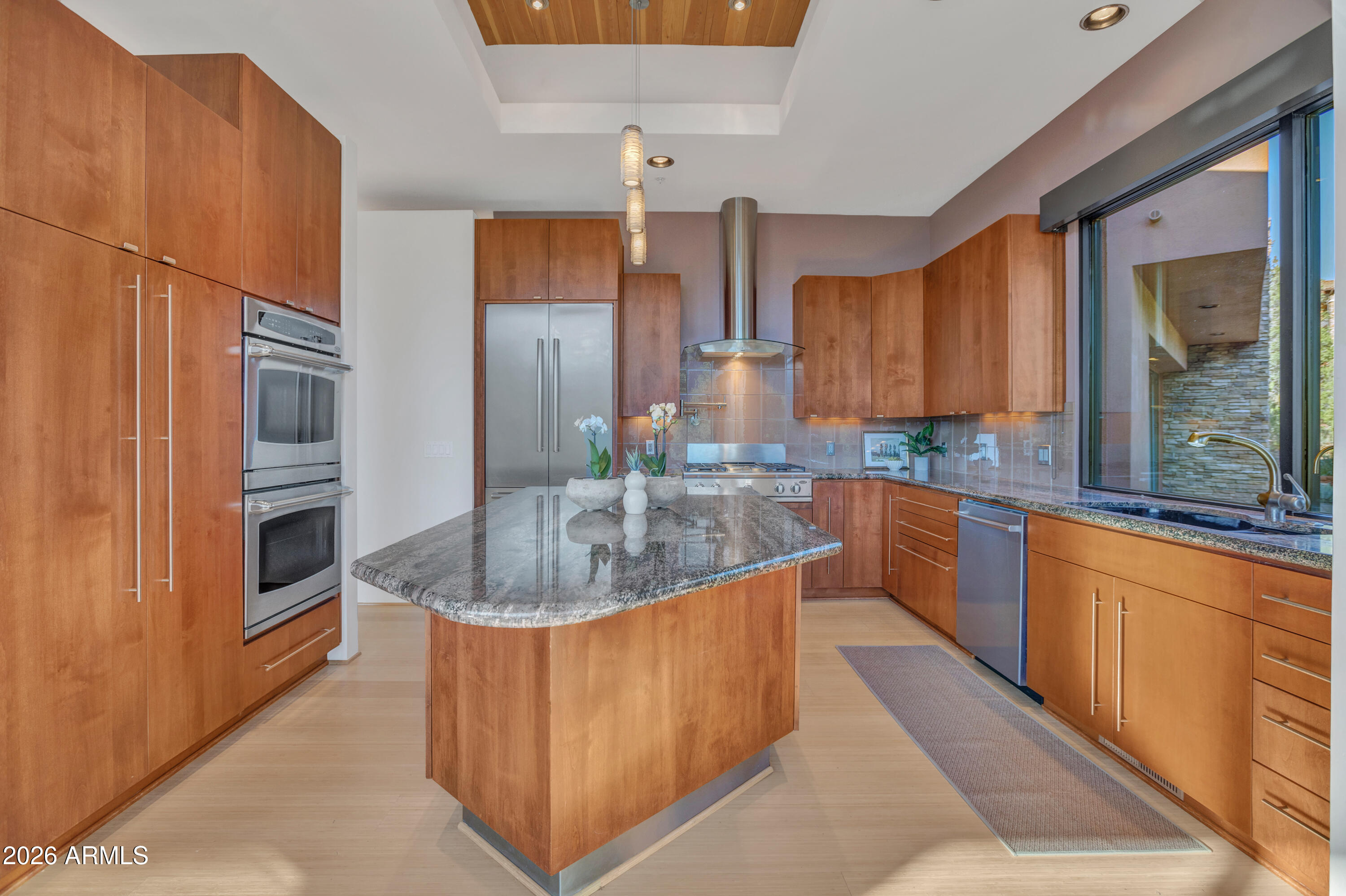 290 Cross Creek Circle