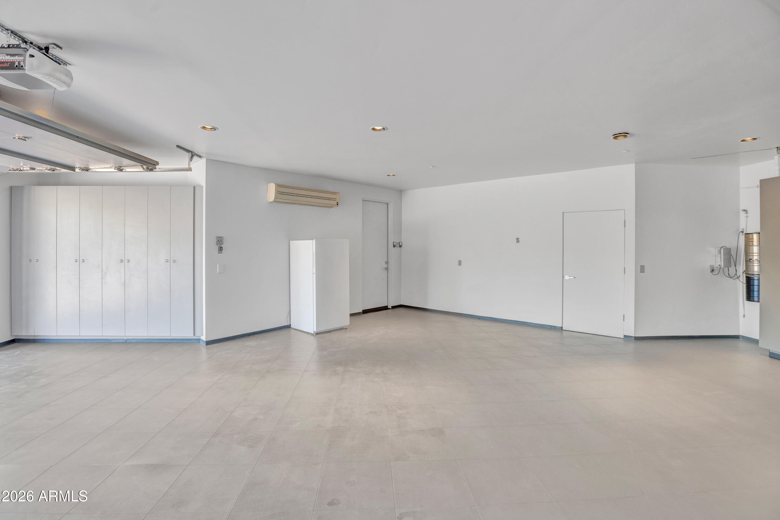 290 Cross Creek Circle