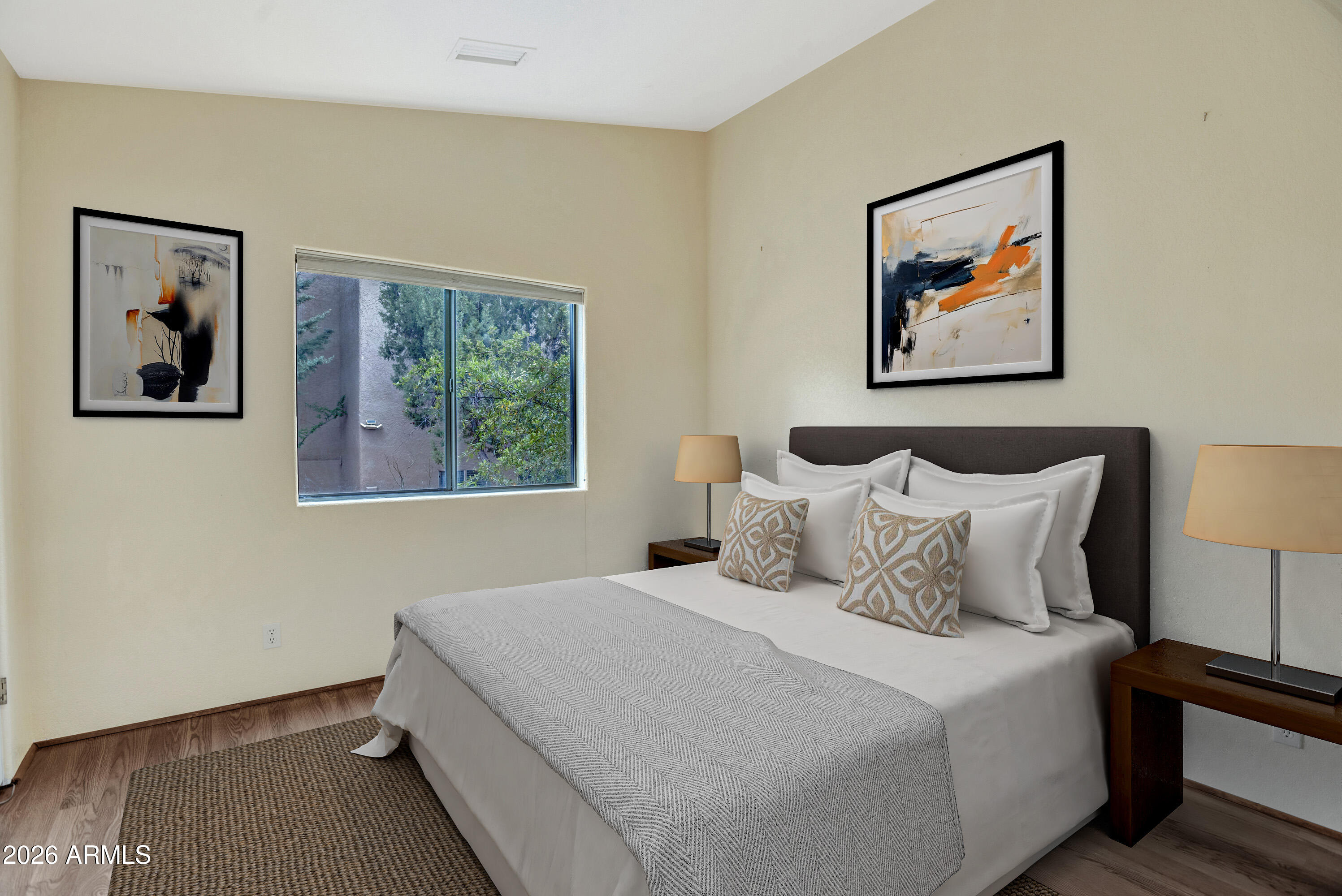 2256 ROADRUNNER Road