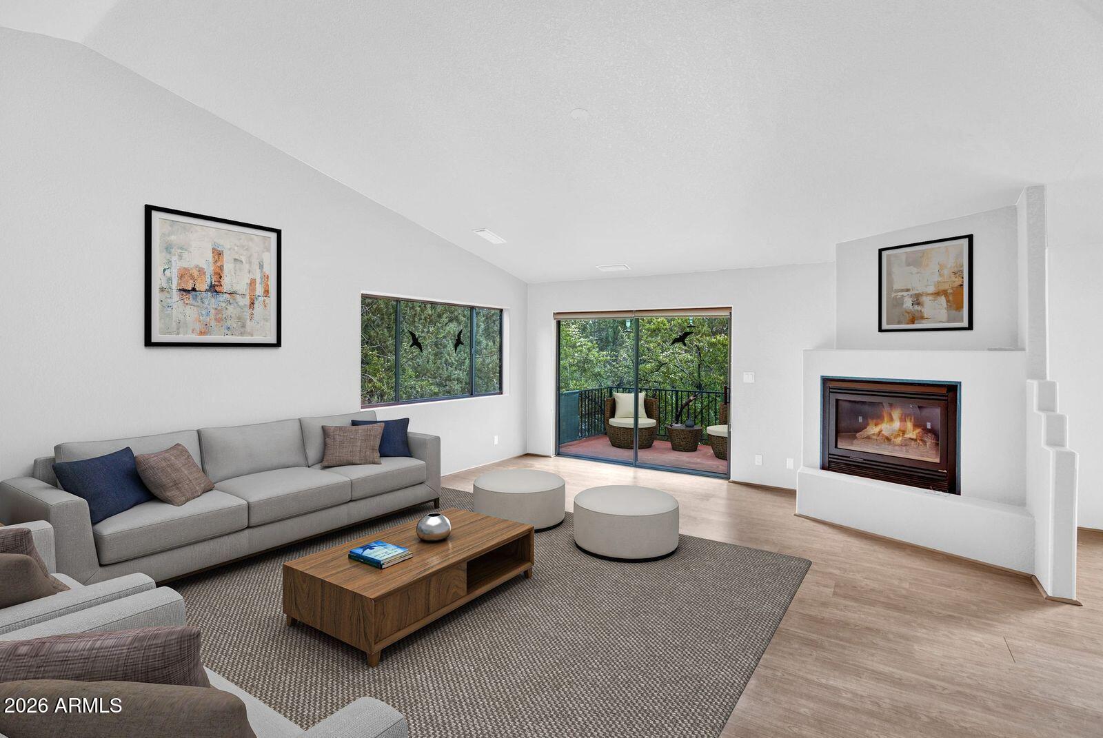 2256 ROADRUNNER Road