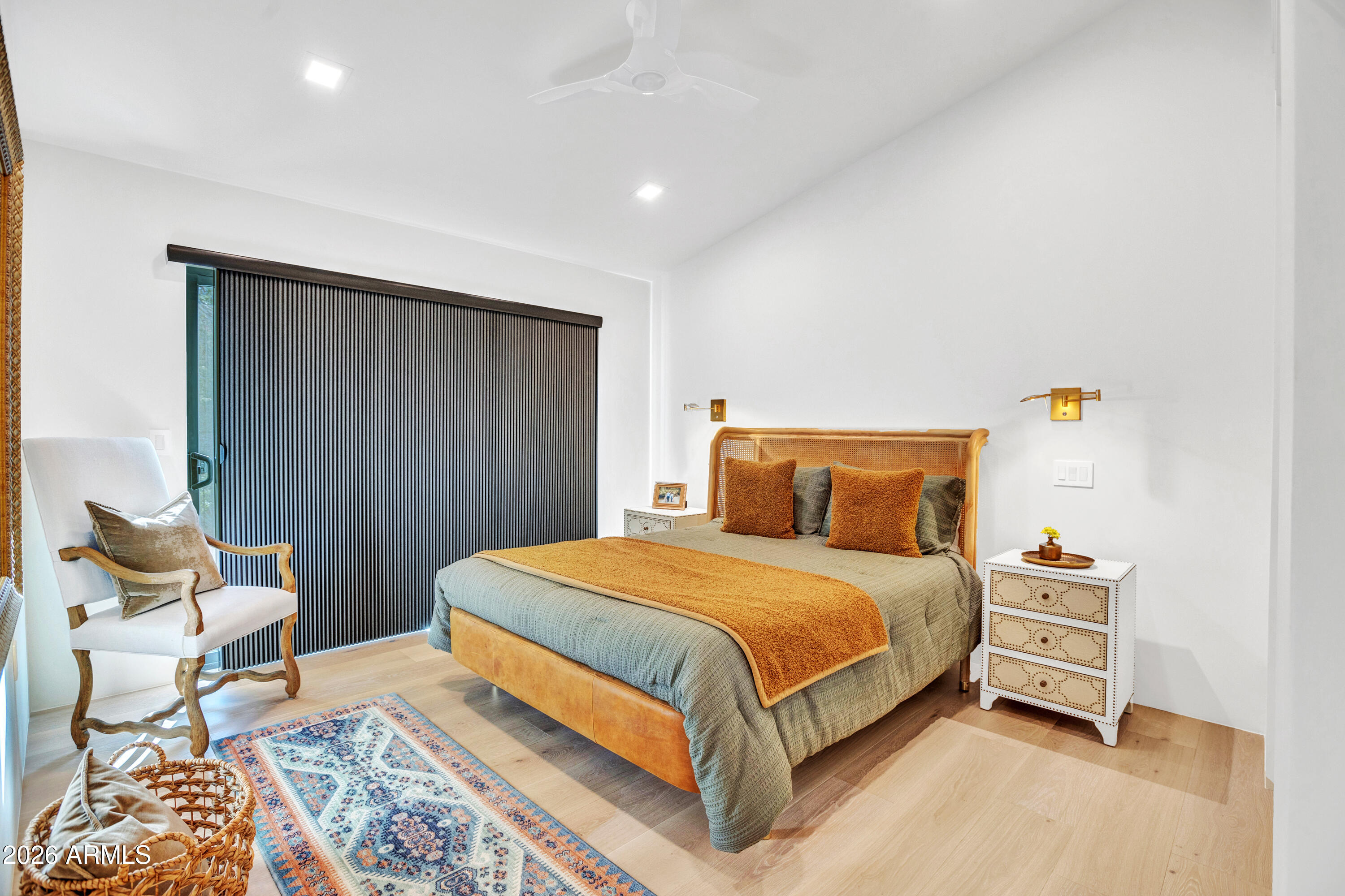 180 RIM SHADOWS Drive