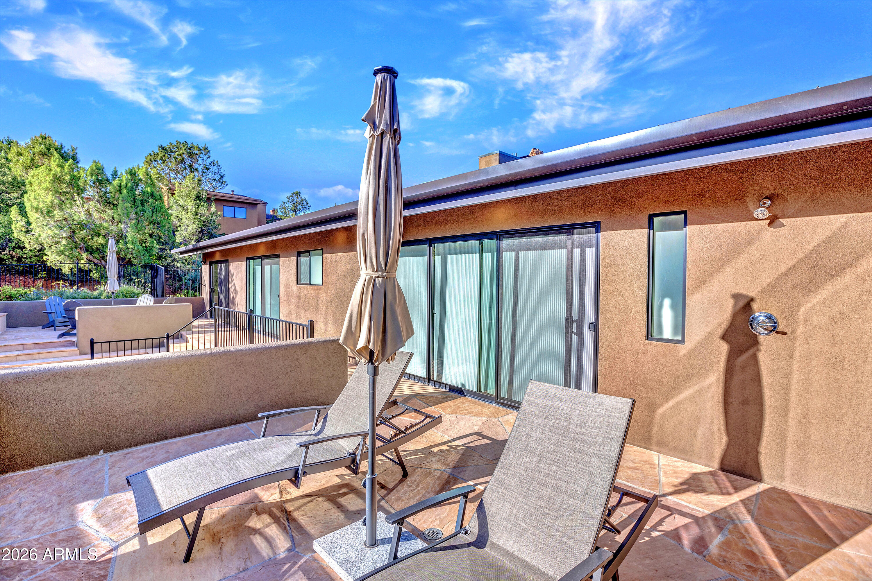 180 RIM SHADOWS Drive