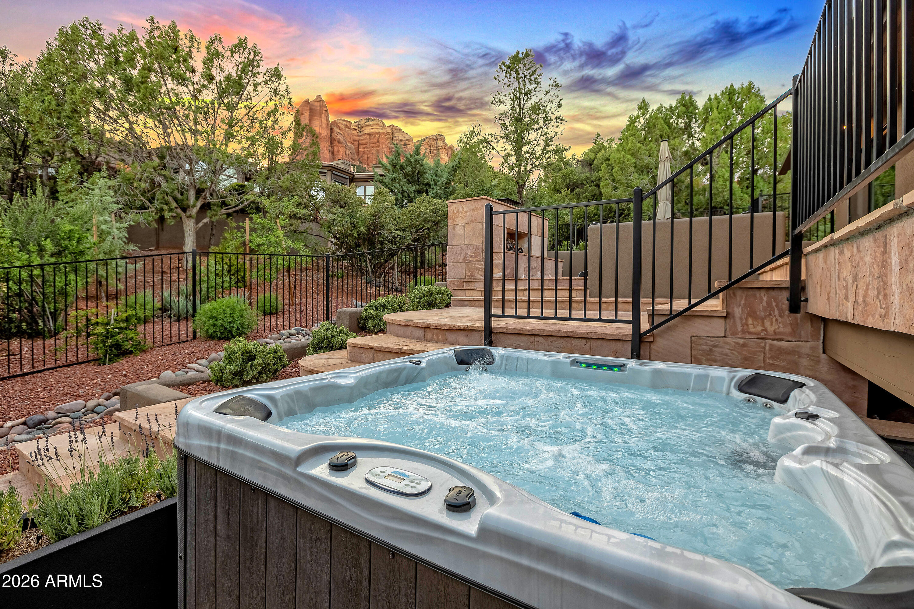 180 RIM SHADOWS Drive