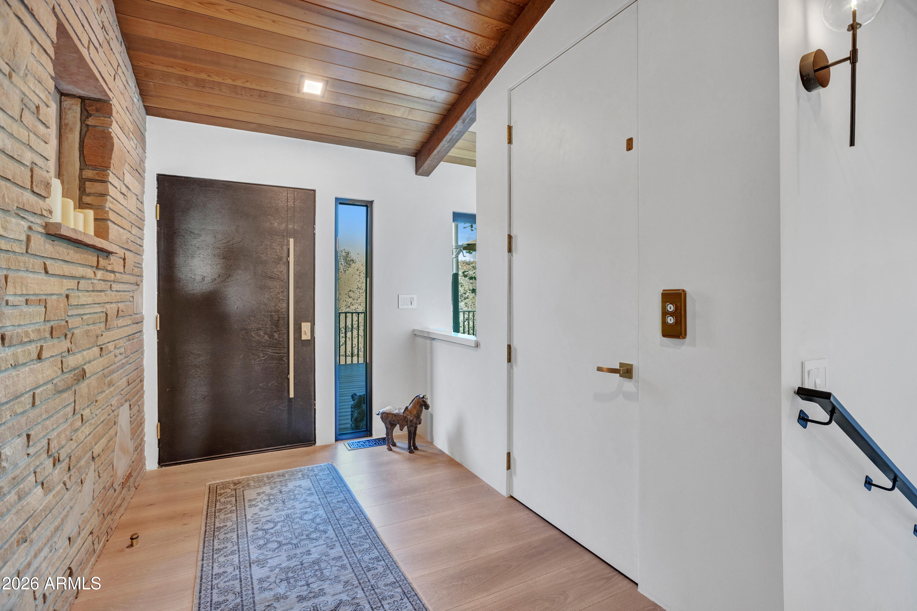 180 RIM SHADOWS Drive