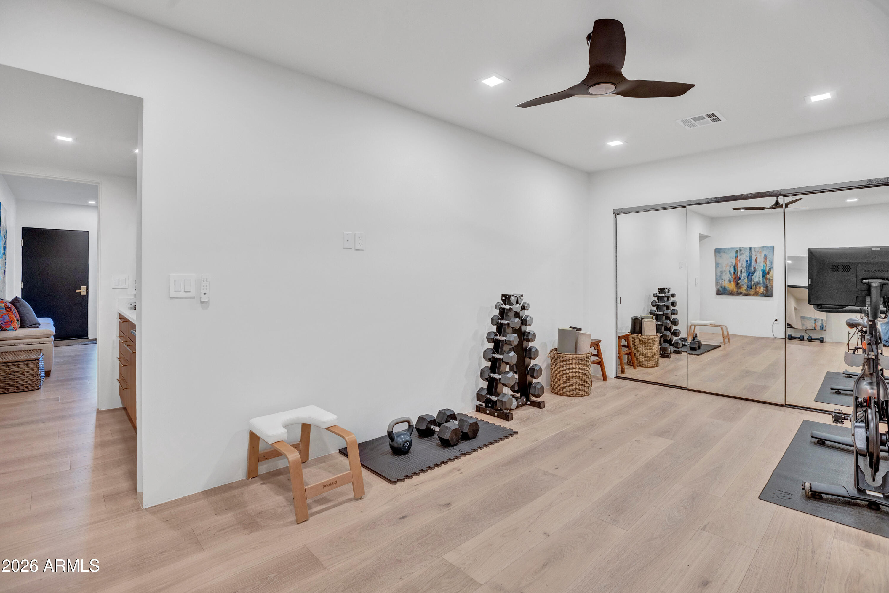 180 RIM SHADOWS Drive