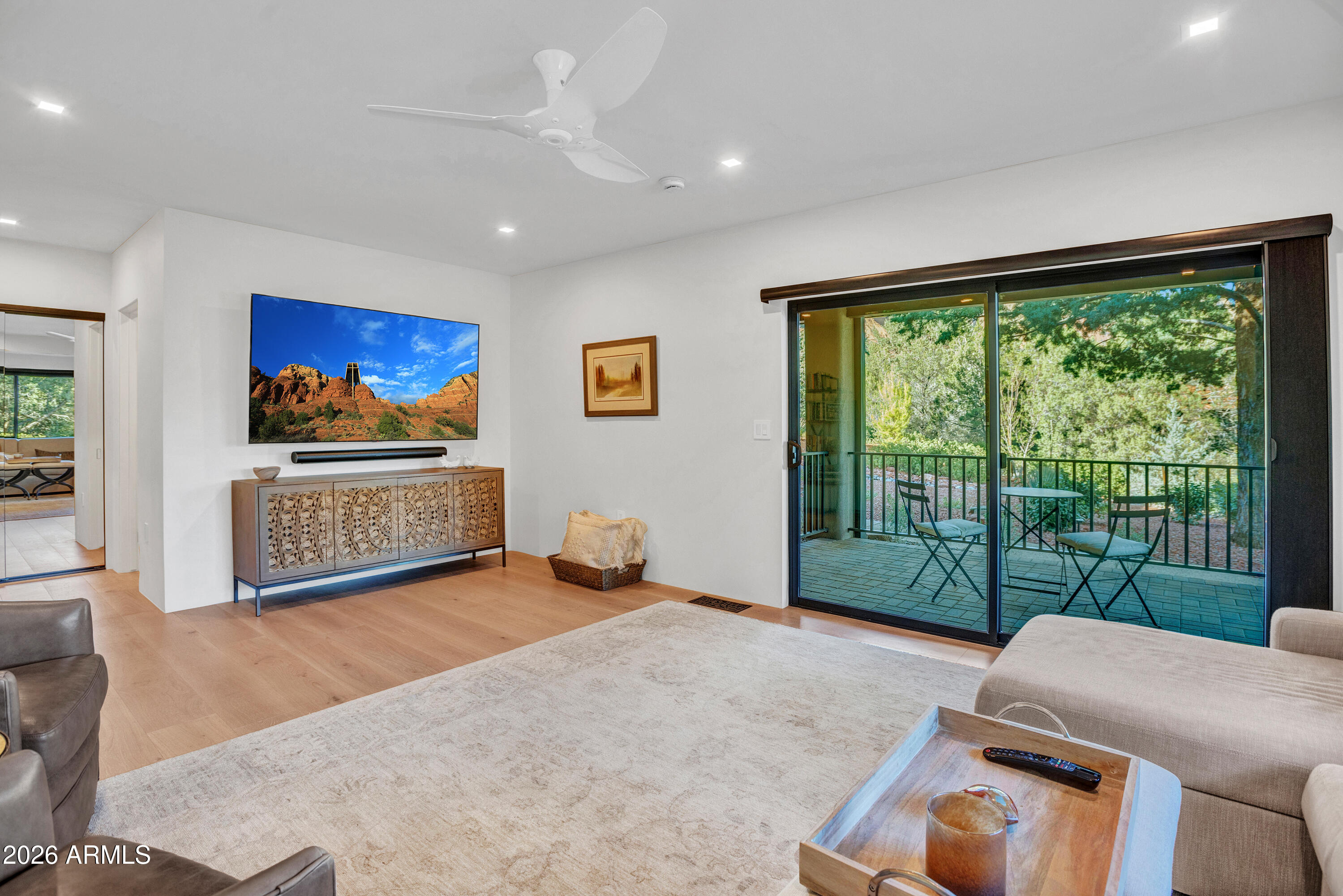 180 RIM SHADOWS Drive