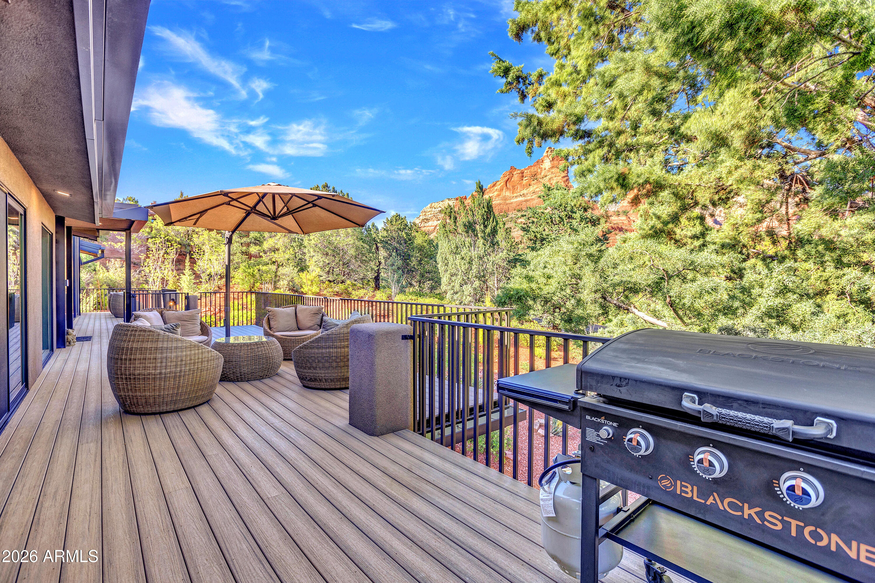 180 RIM SHADOWS Drive