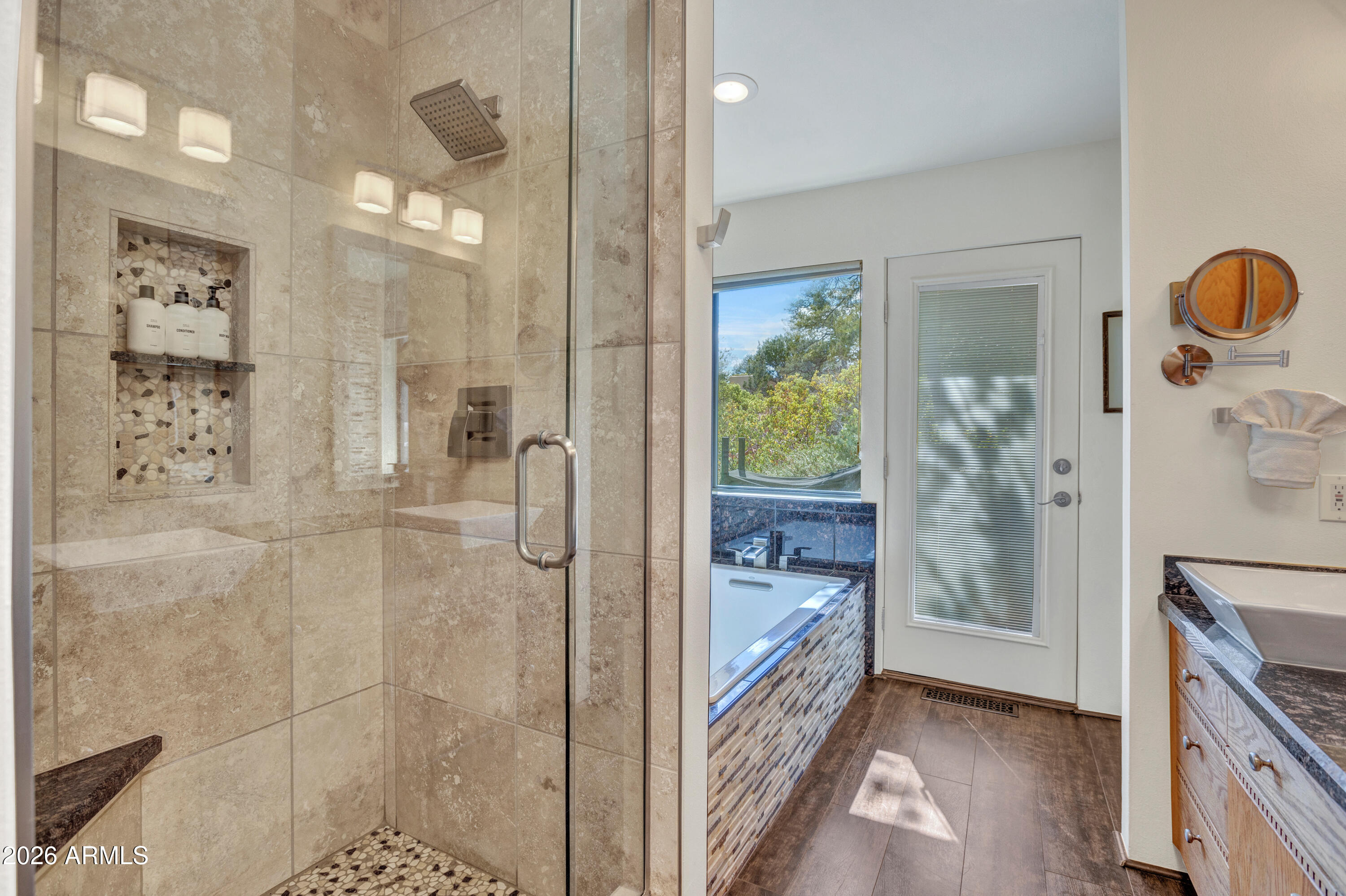 380 MANZANITA Drive