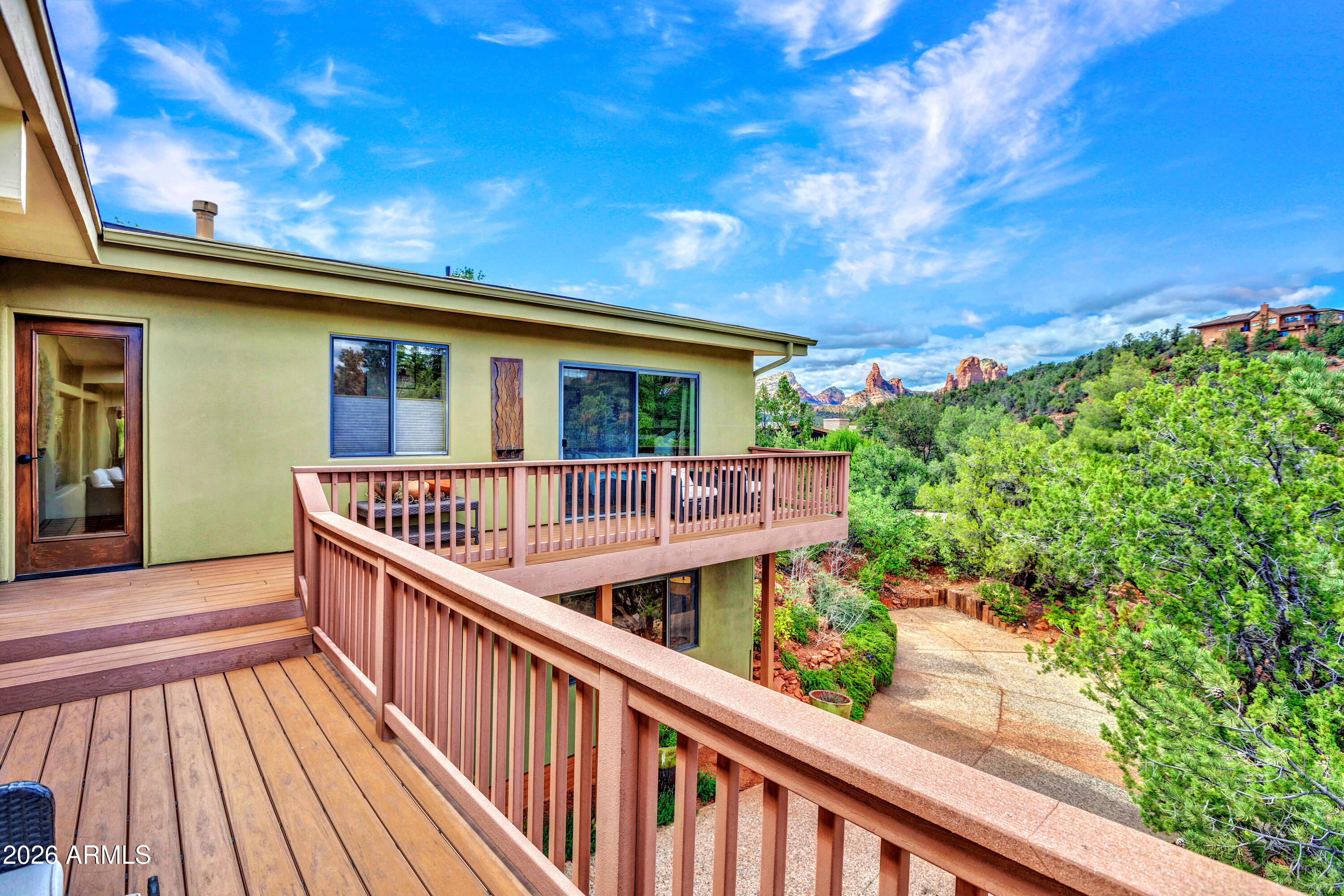 380 MANZANITA Drive