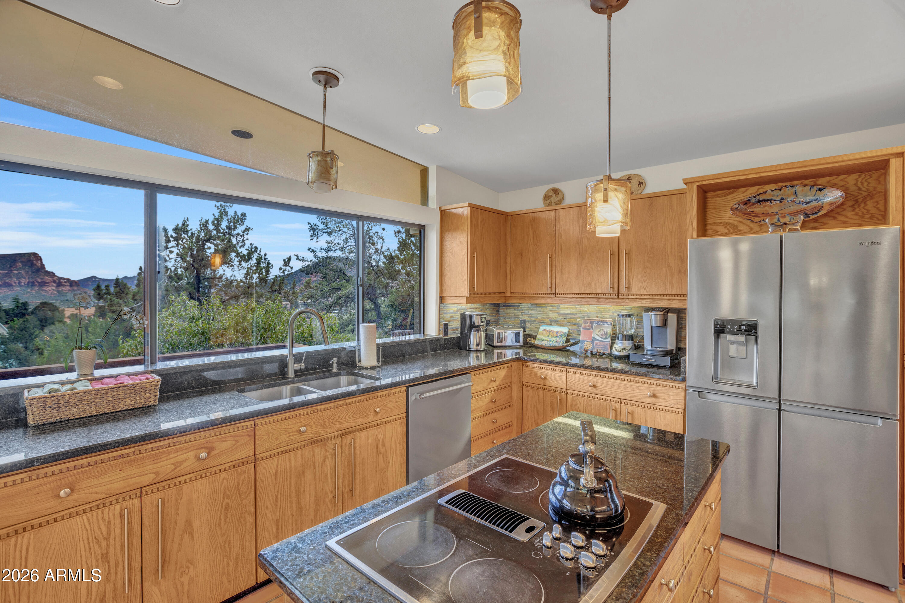 380 MANZANITA Drive
