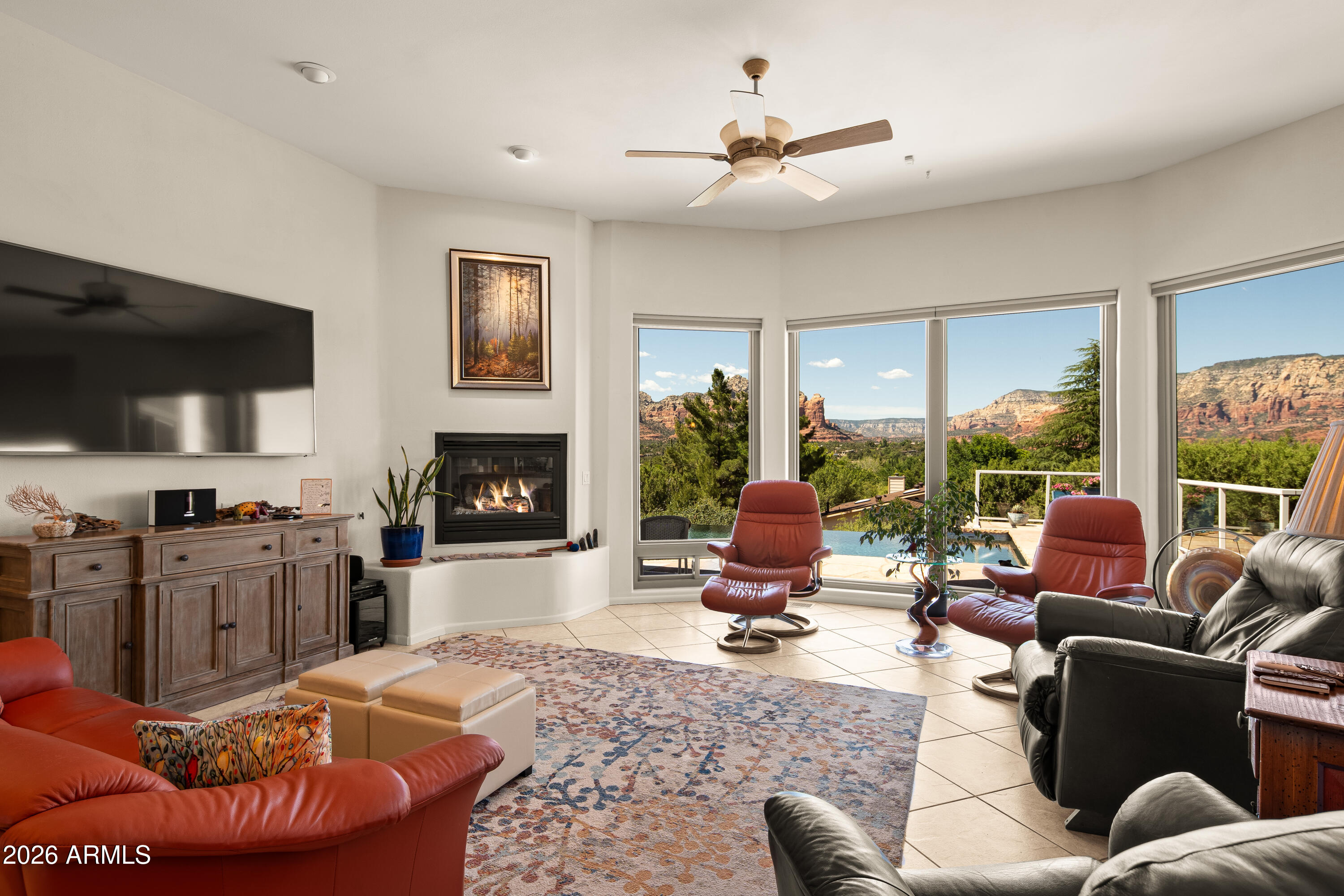 105 ROCKRIDGE Drive