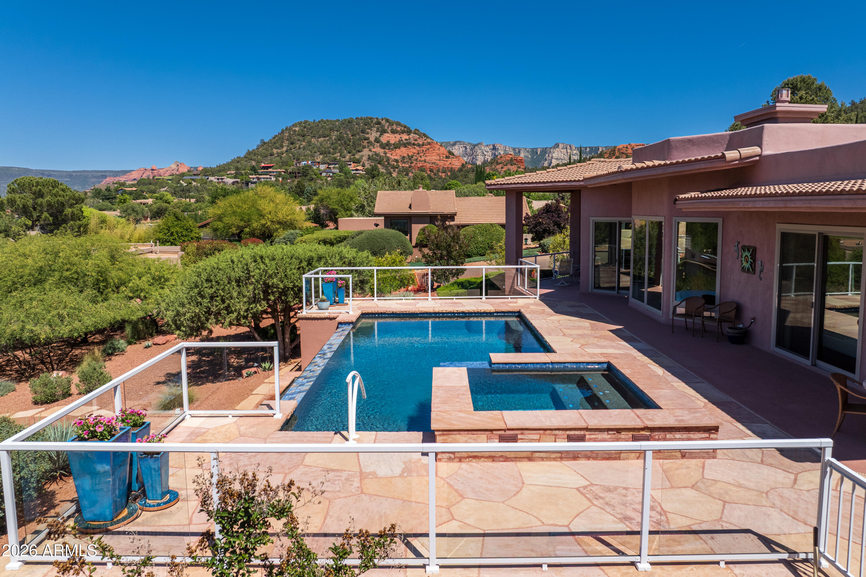 105 ROCKRIDGE Drive