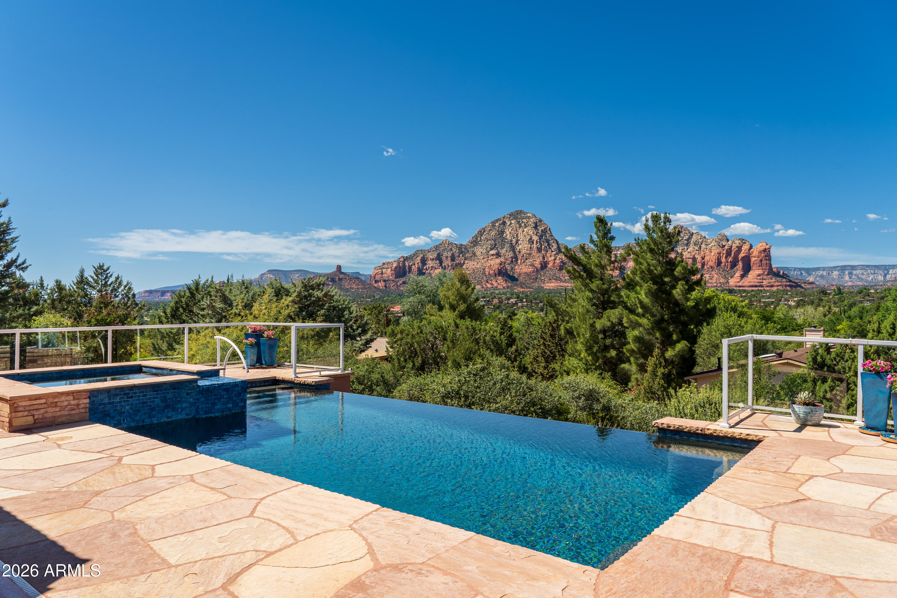 105 ROCKRIDGE Drive