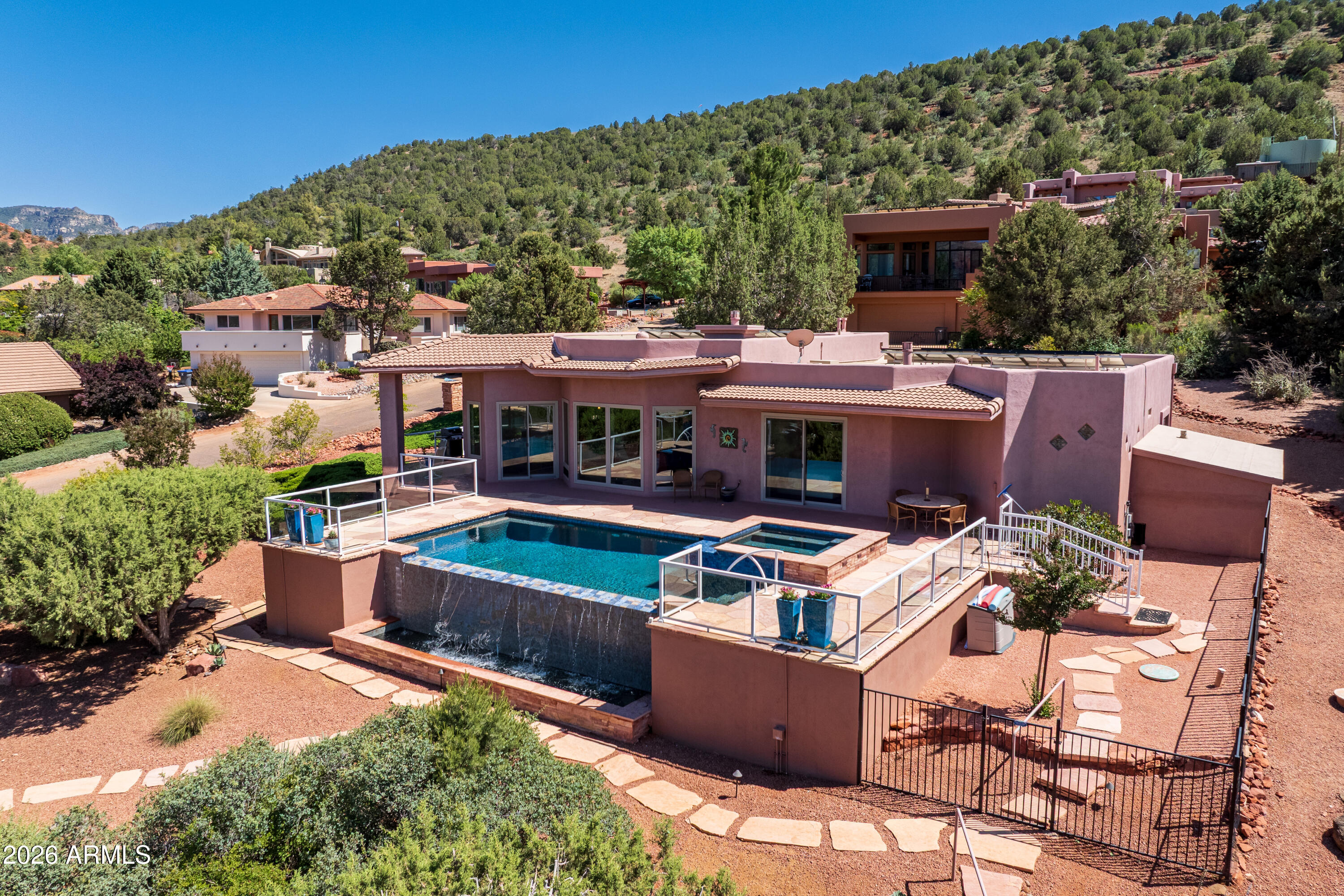 105 ROCKRIDGE Drive