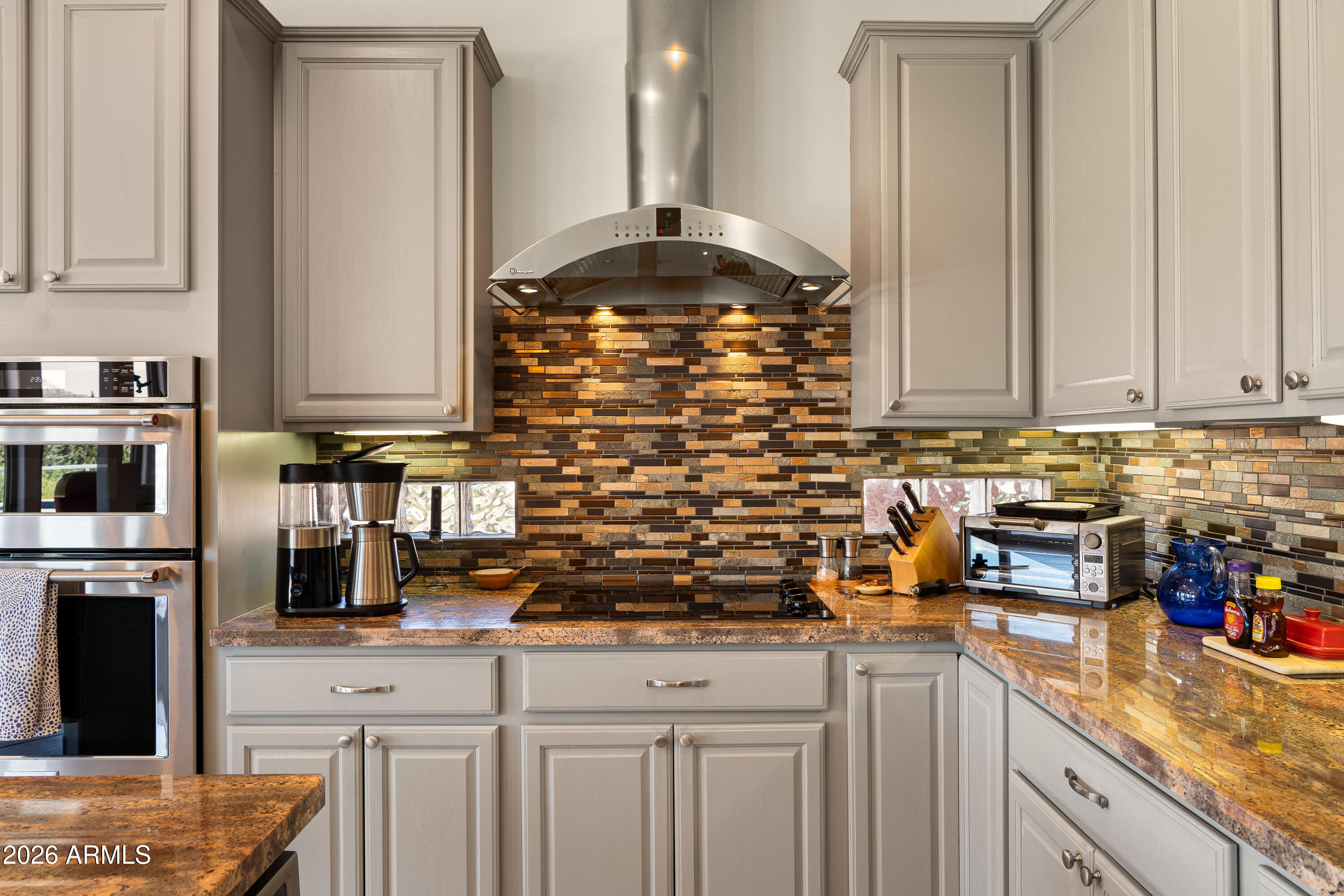 105 ROCKRIDGE Drive