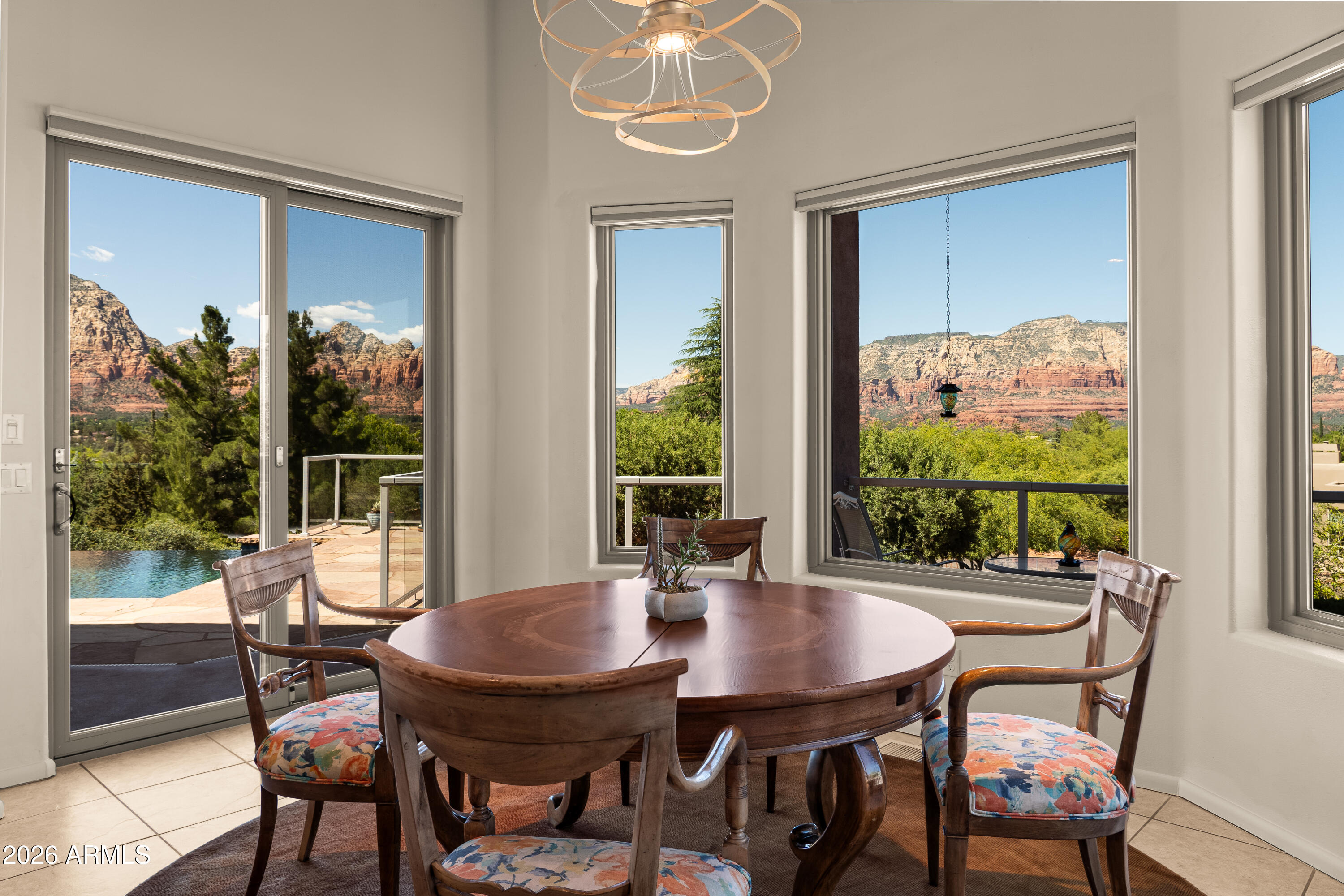 105 ROCKRIDGE Drive