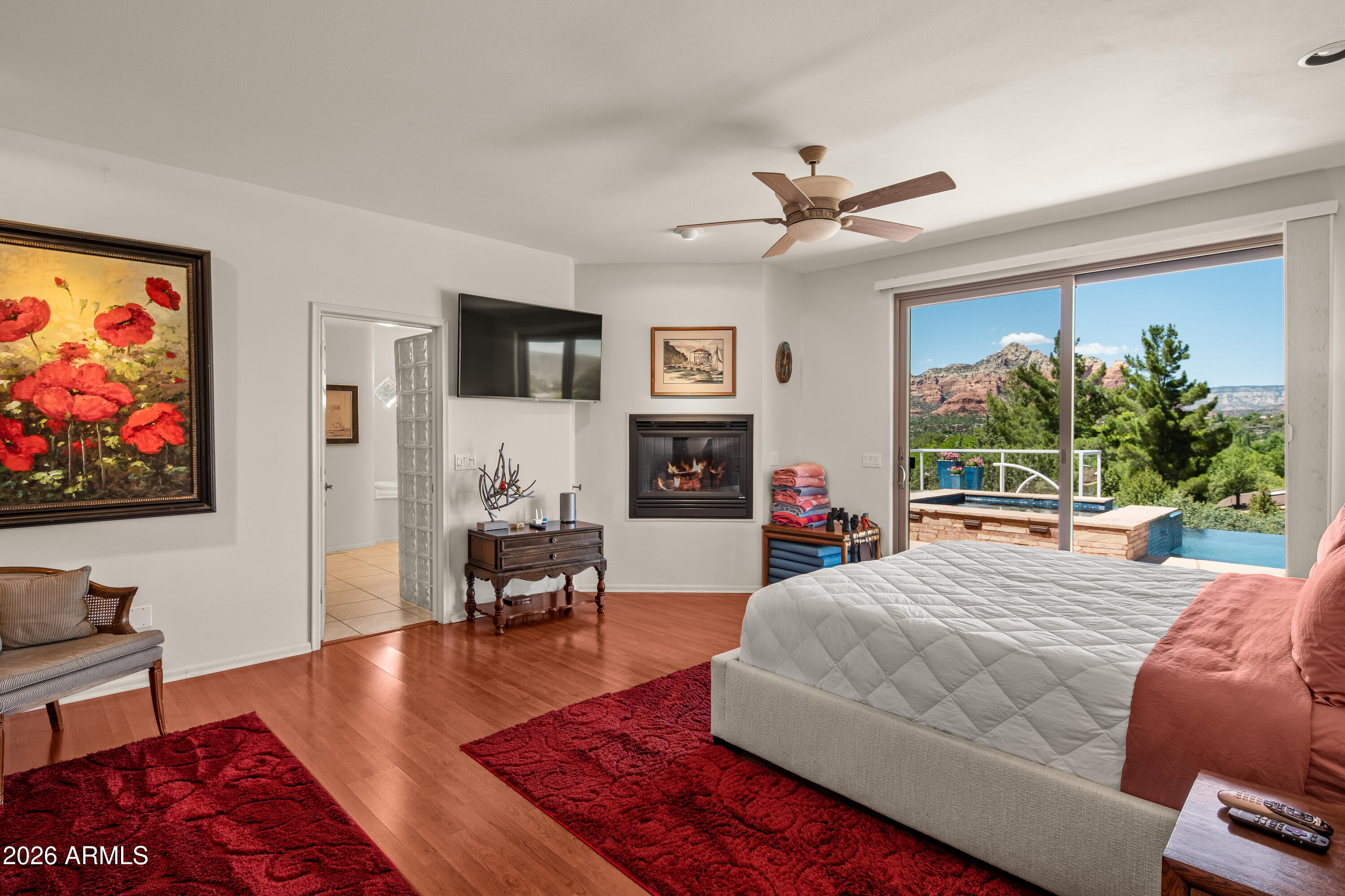 105 ROCKRIDGE Drive