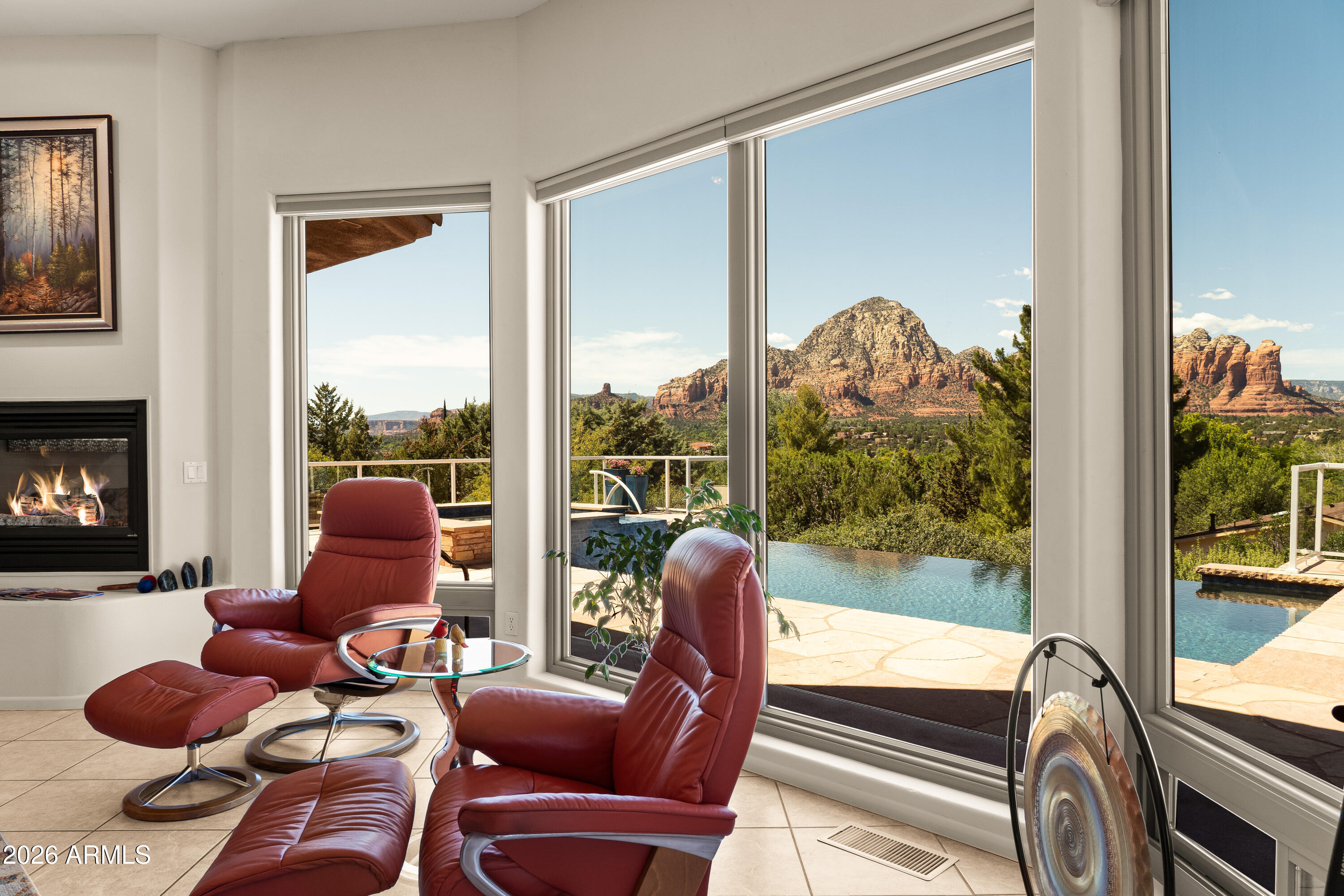 105 ROCKRIDGE Drive