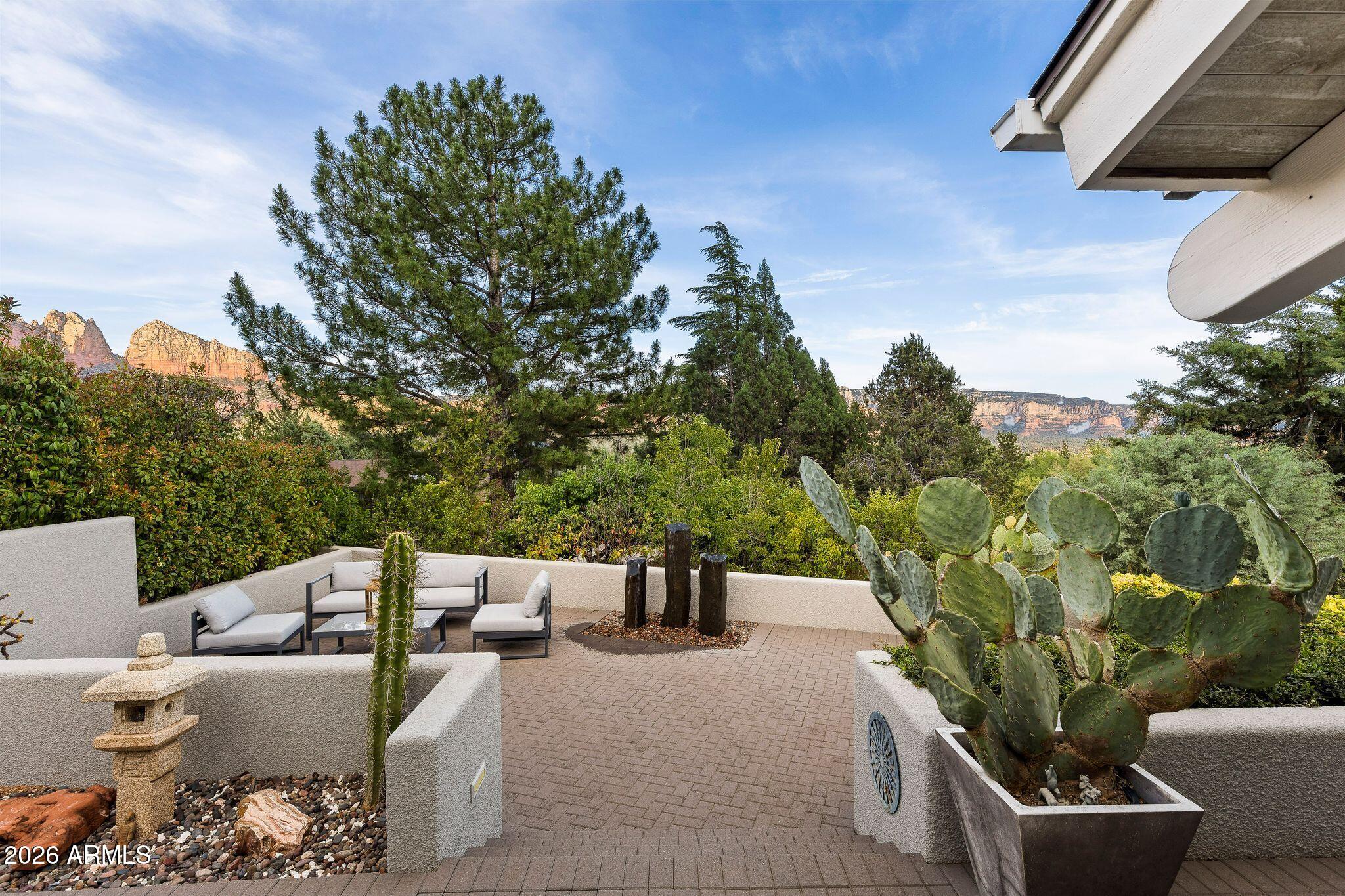 204 Shadow Mountain Drive